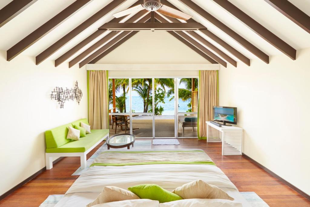 Deluxe Beach Villa