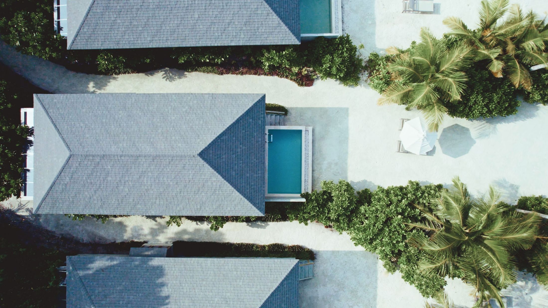 Dheru Beach Pool Villa