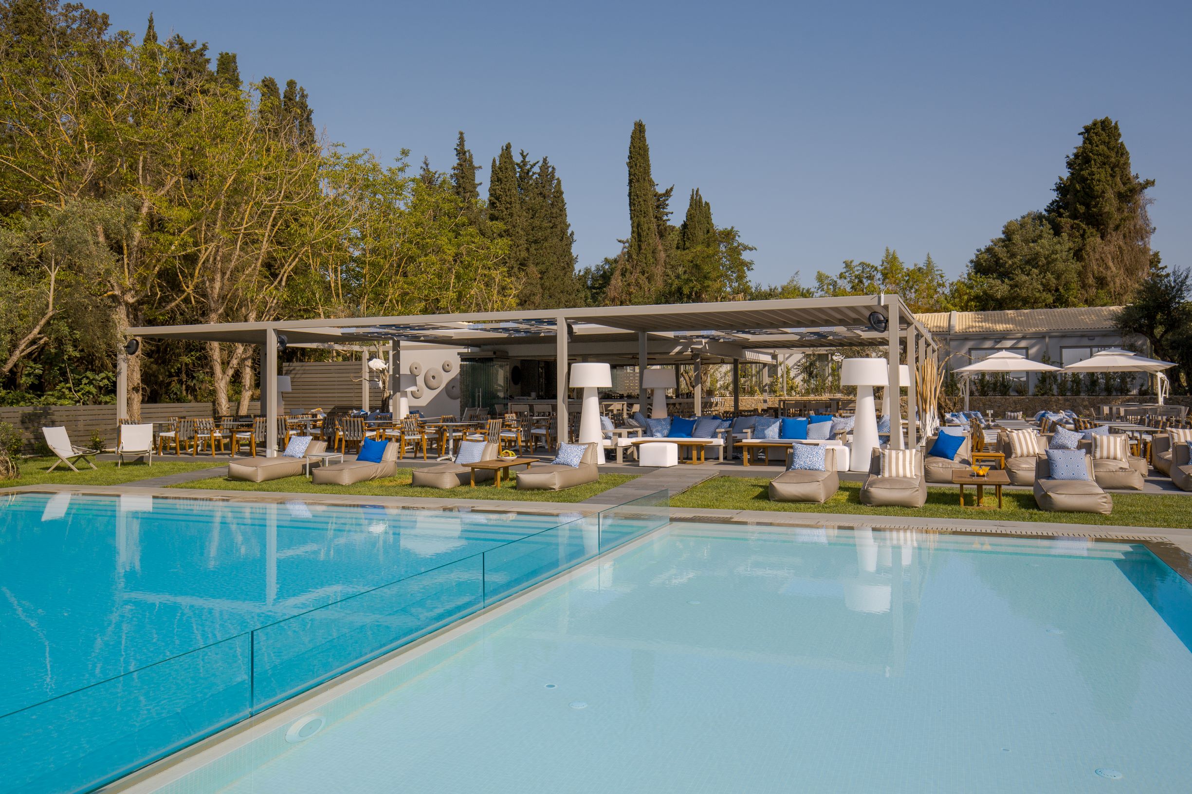 Piscina deschisă