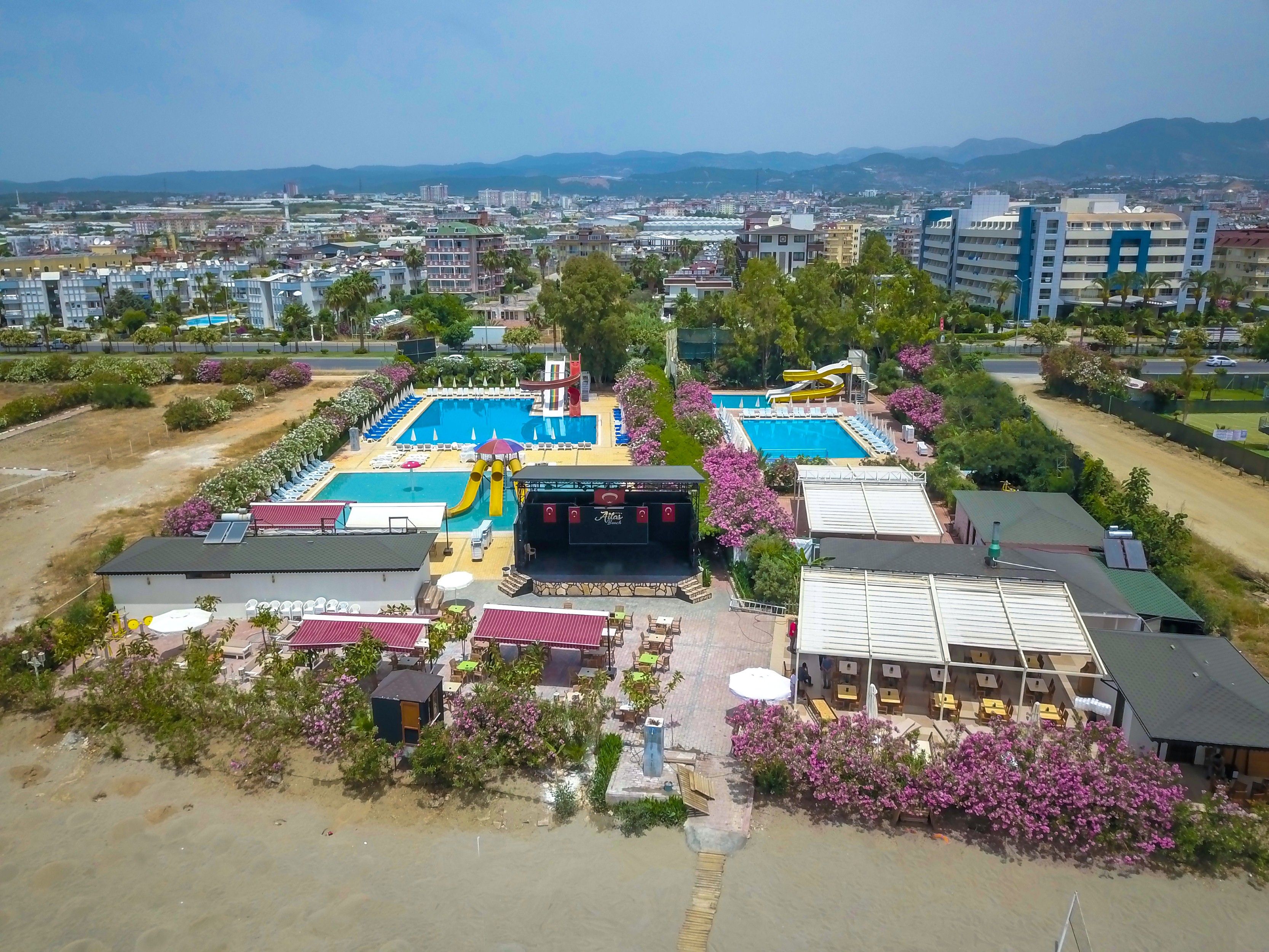 Piscina deschisă