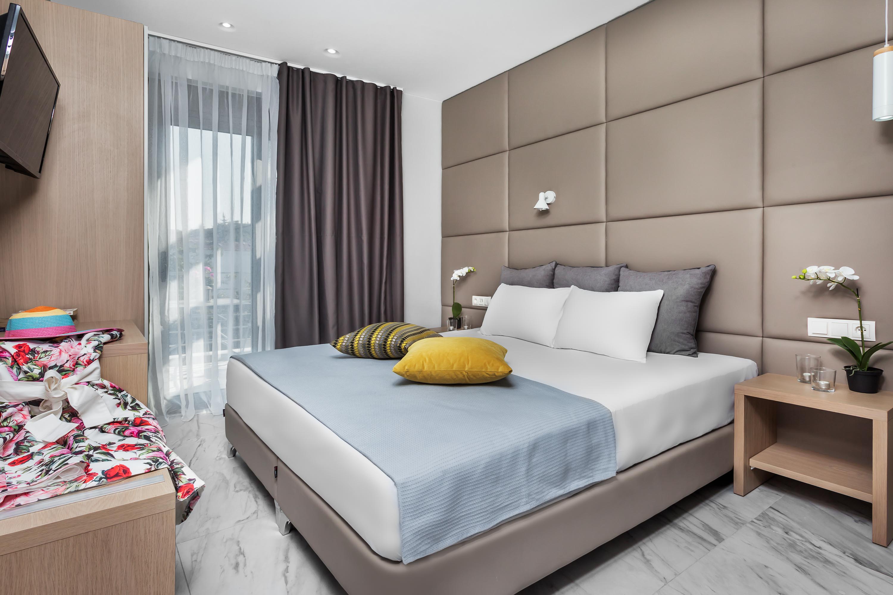 FAMILY ROOM DELUXE