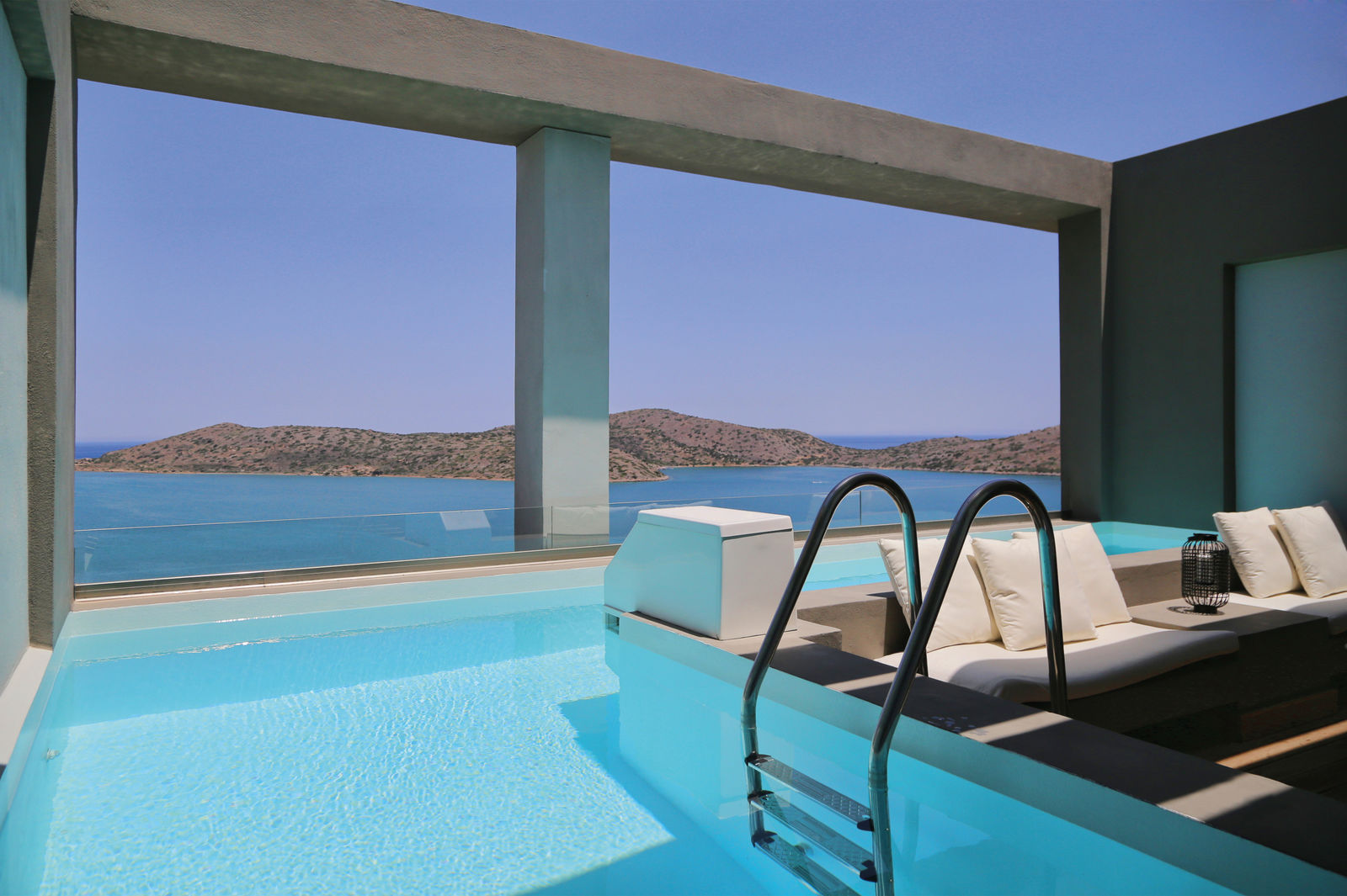 Premium Suite Private Pool Sea View