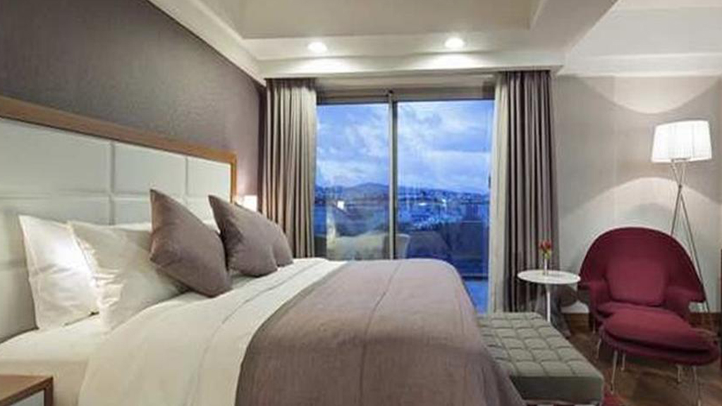 DELUXE SEAVIEW ROOM 