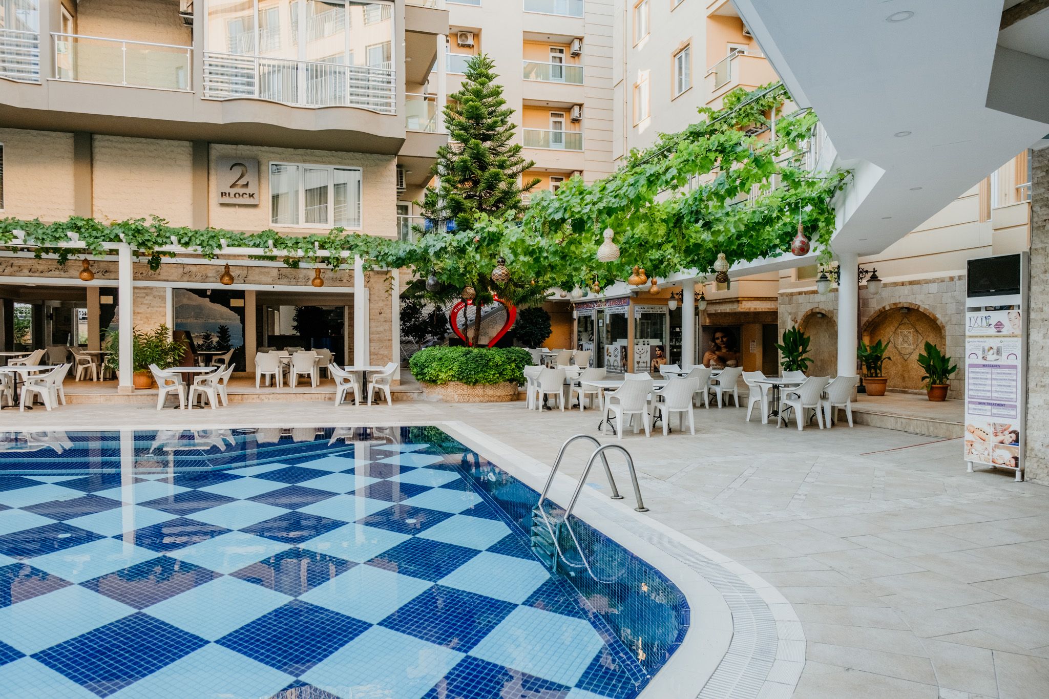 Piscina deschisă