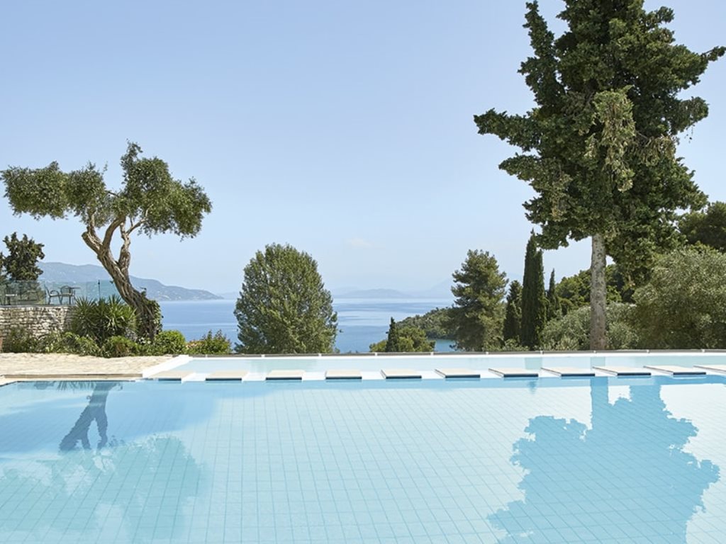 Piscina deschisă