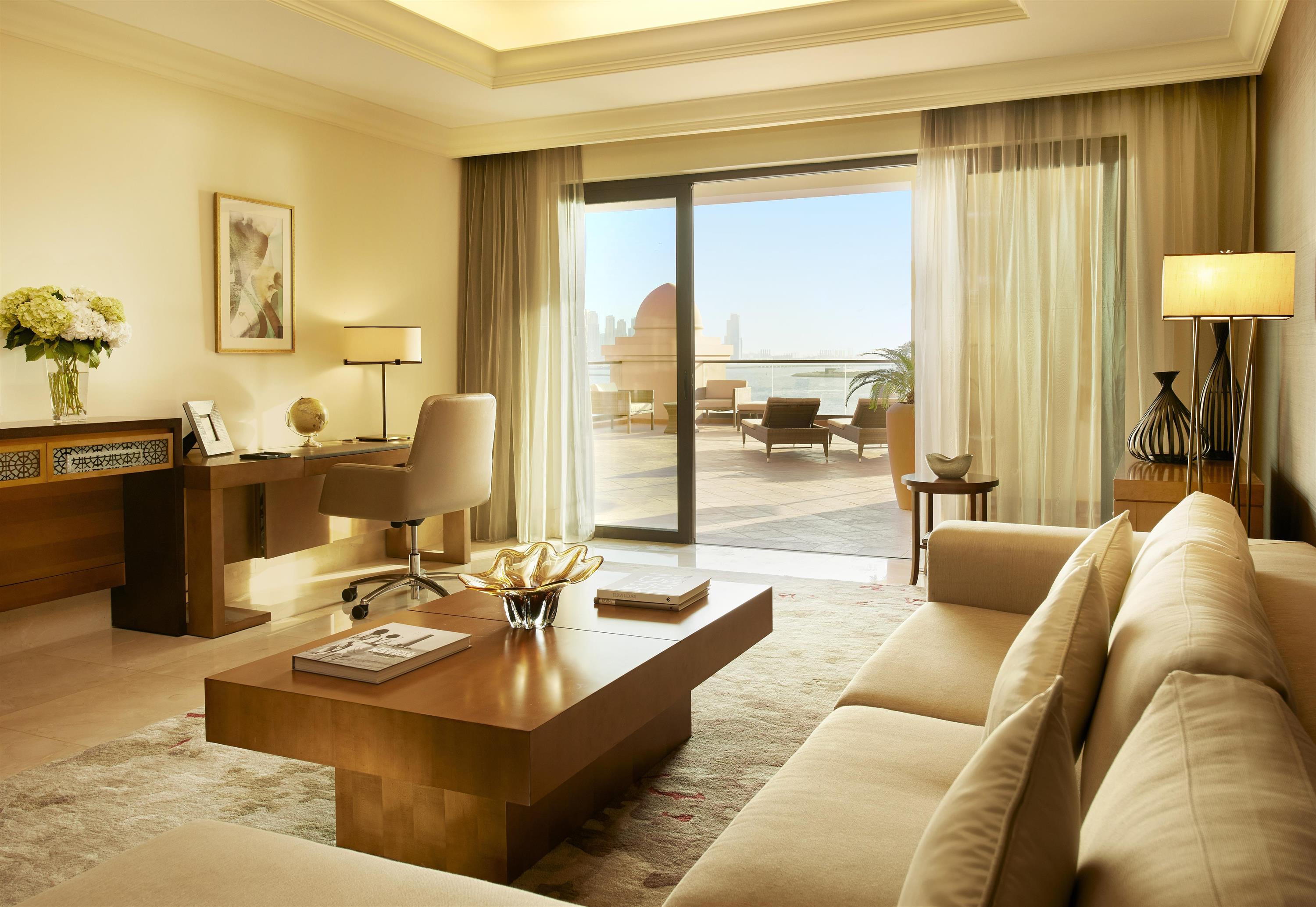 Deluxe Heritage Palm Sea View Room King