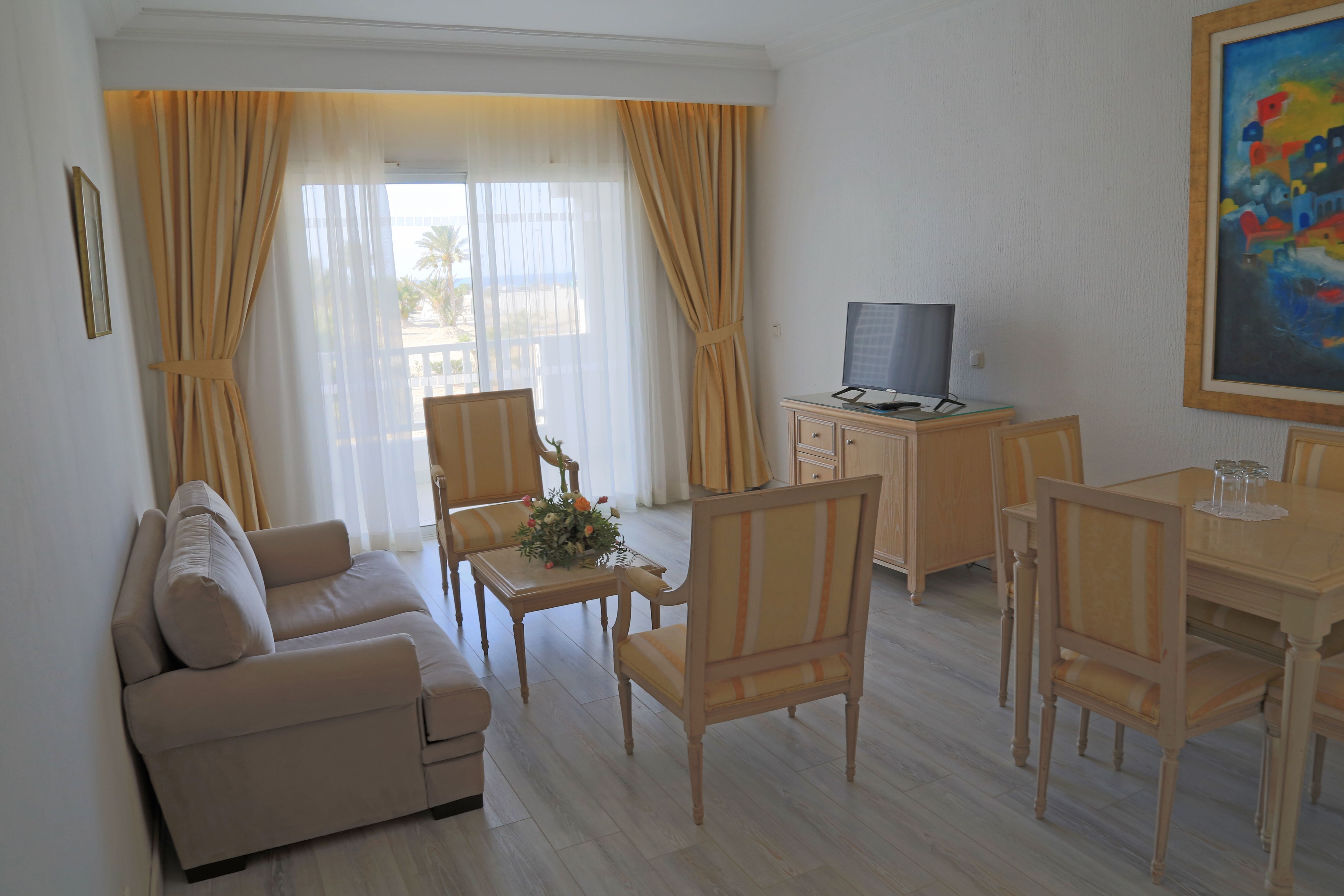 JuniorSuite Side Sea View