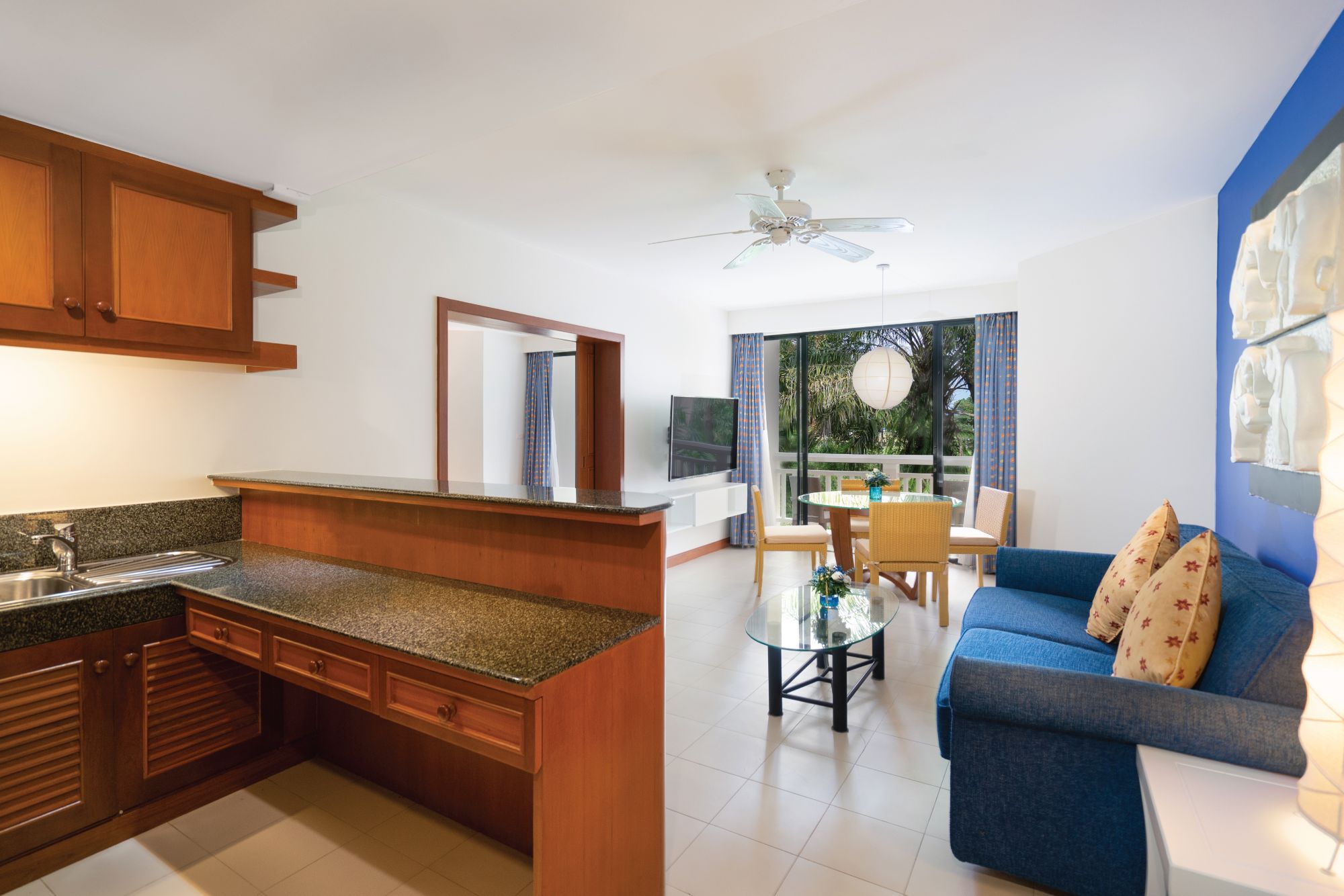 Premier Junior Golf View Suite