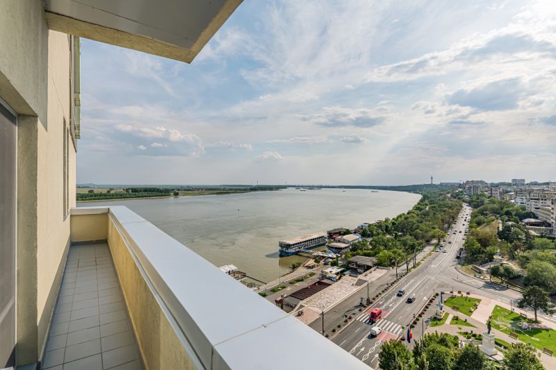 Business Superior Balcony Danube View