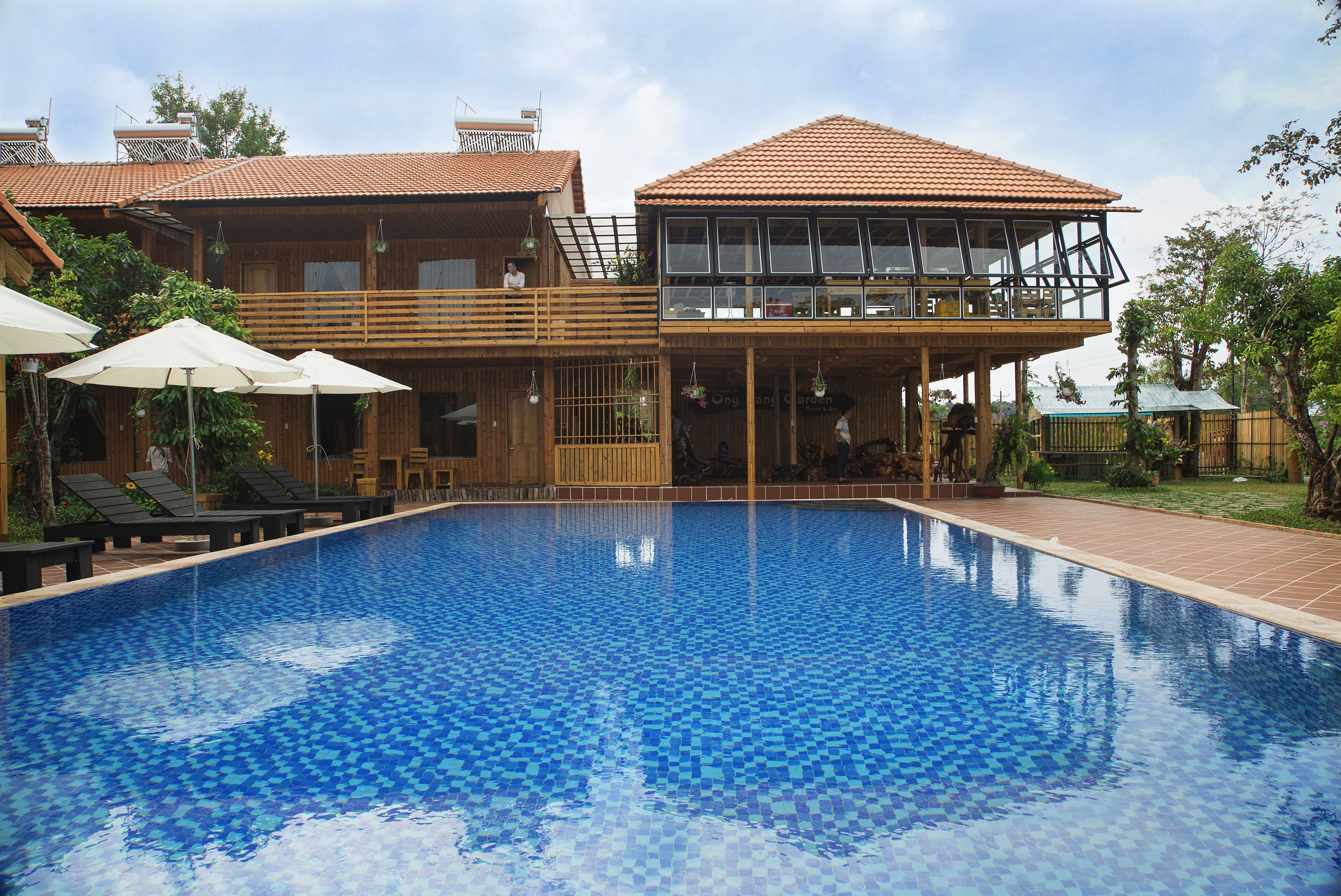 Piscina deschisă