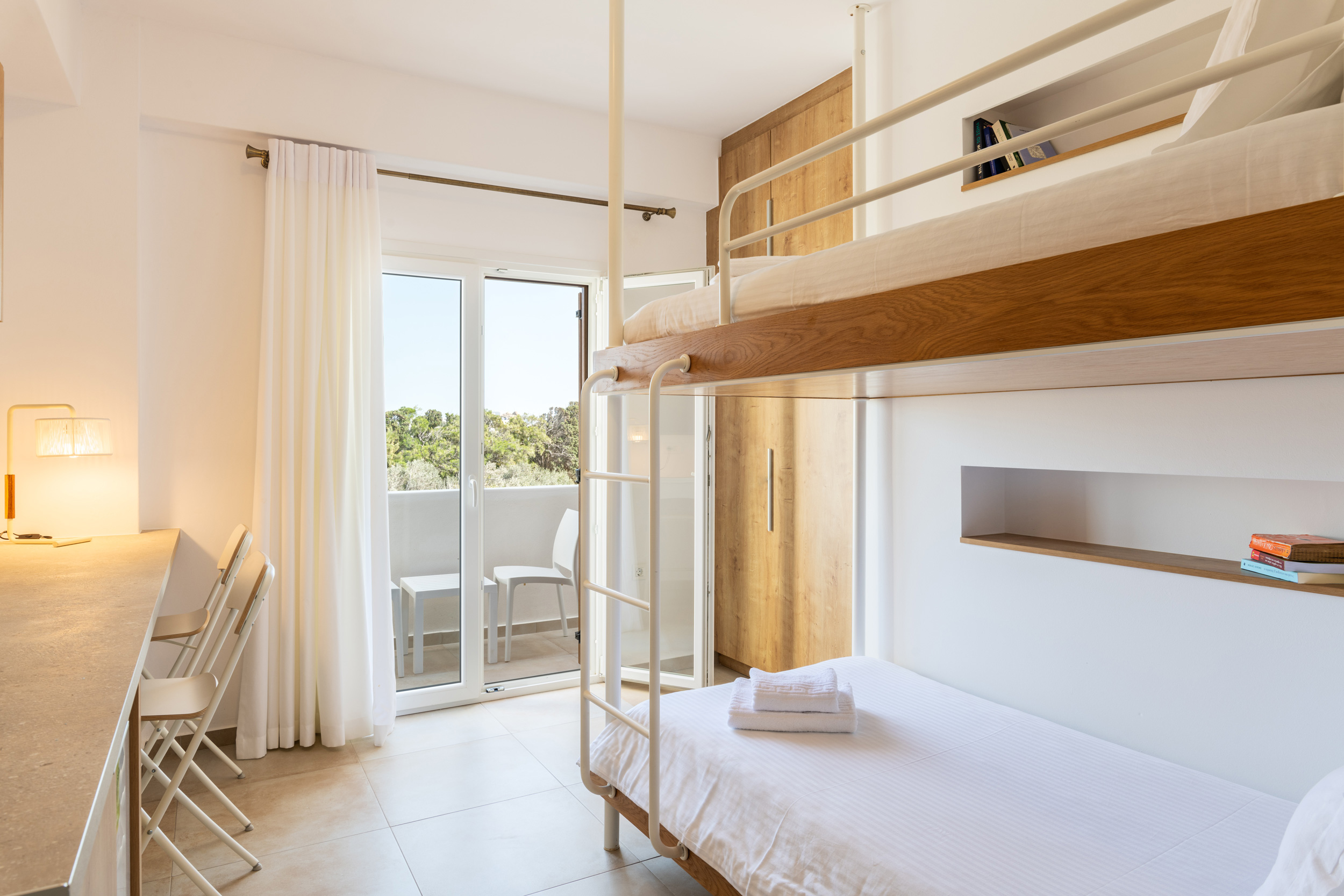 Mykonos Vibes Room for 4