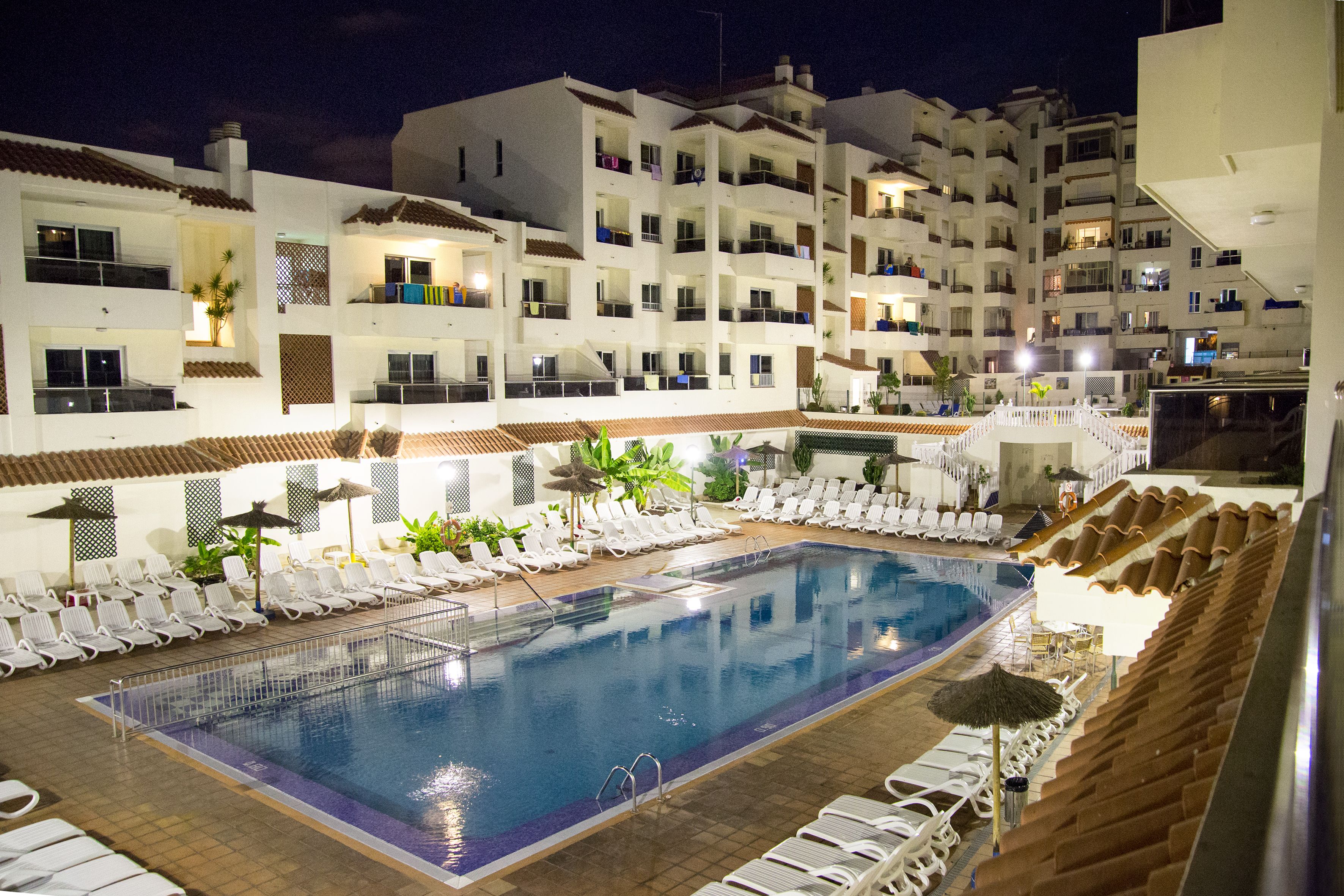 Piscina deschisă
