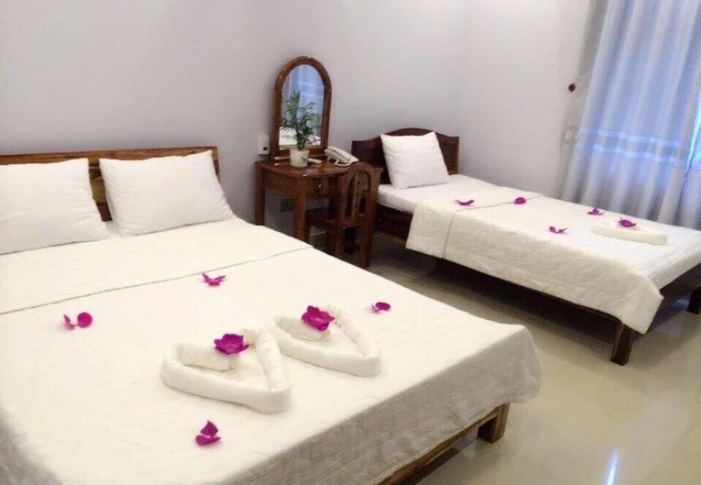 STANDARD TRIPLE ROOM