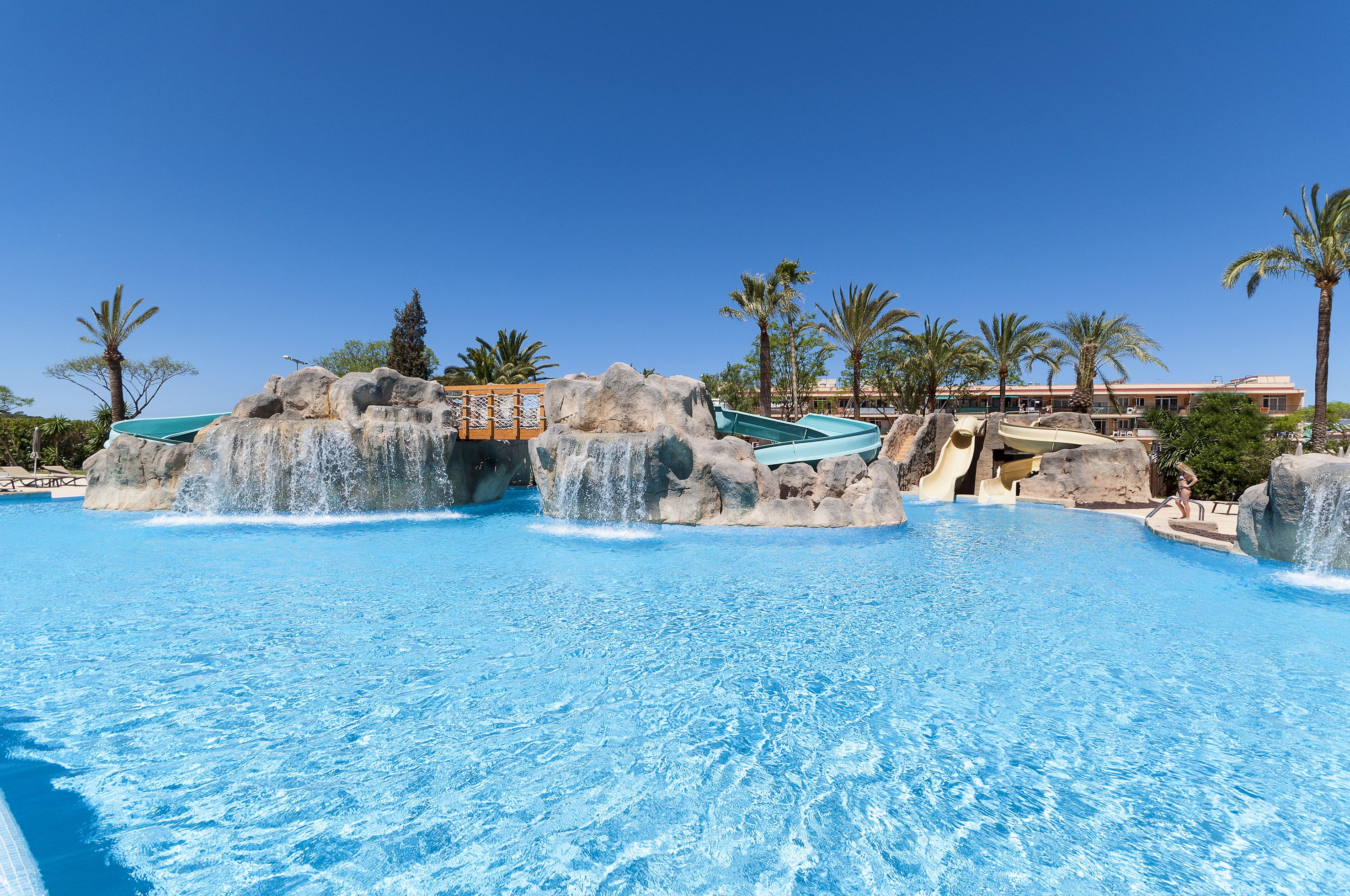 Piscina deschisă