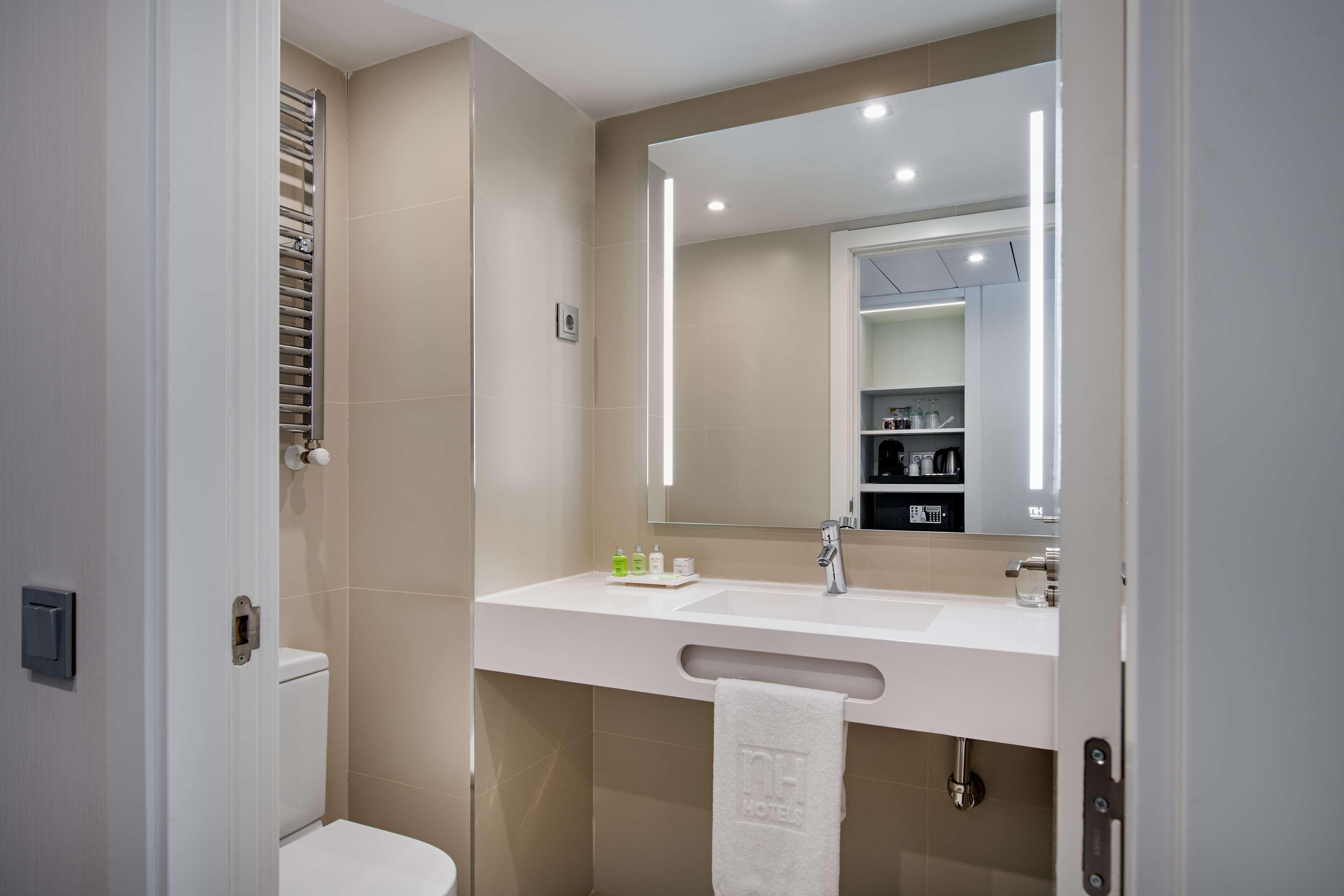 DOUBLE SINGLE USE SUPERIOR WITH TERRACE