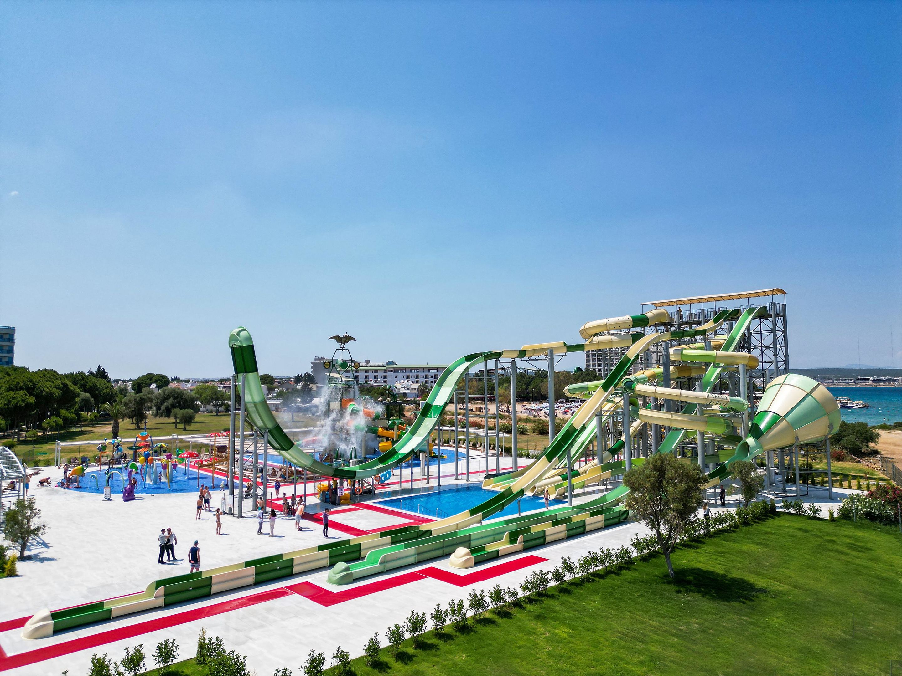 Piscina deschisă