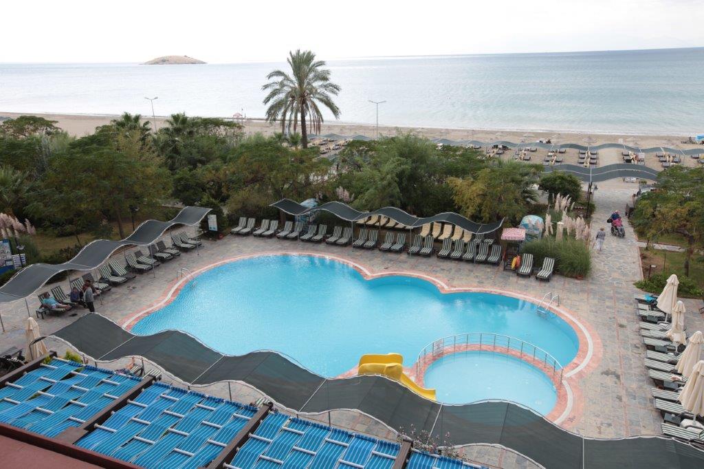 Piscina deschisă
