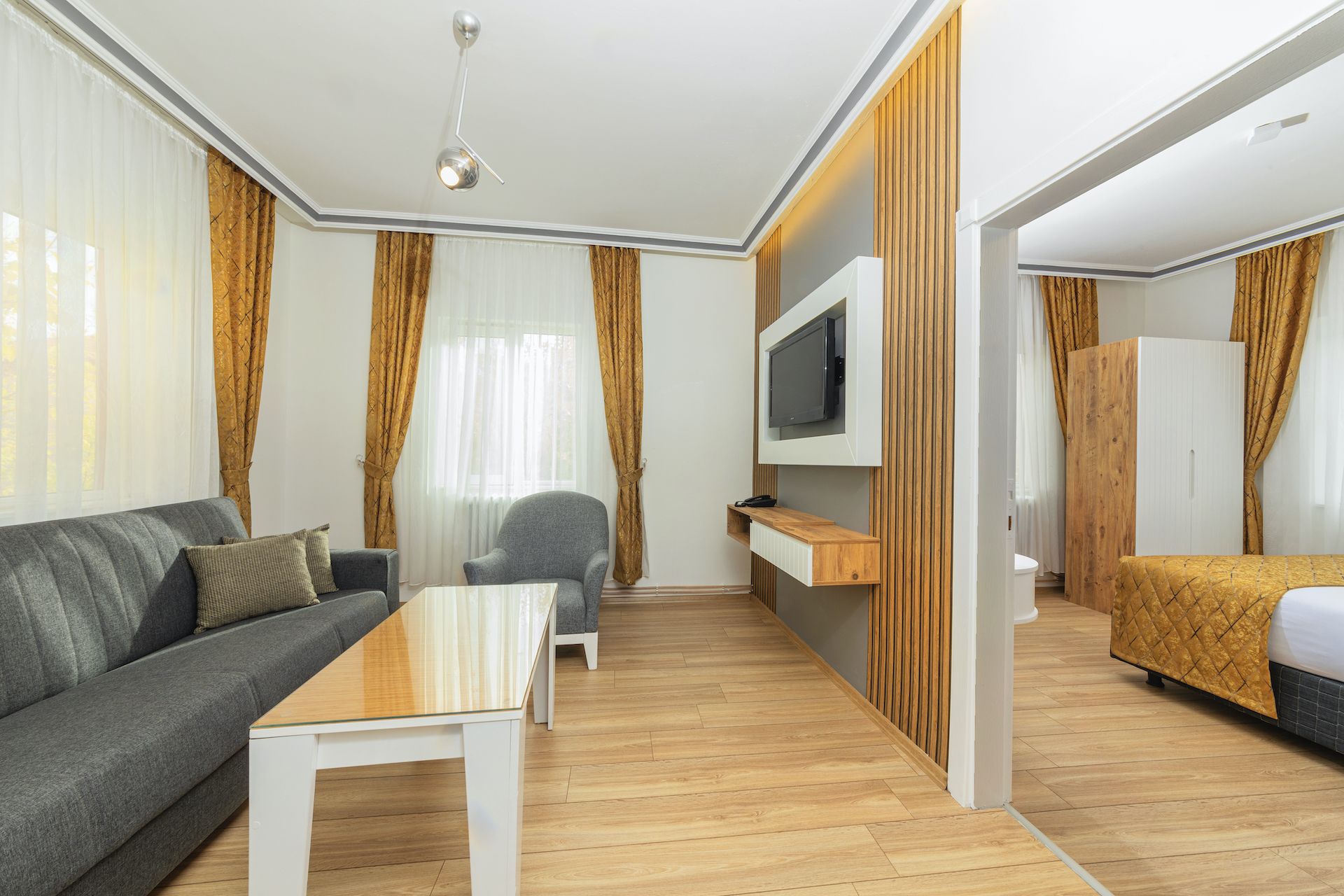 FAMİLY SUİT ROOM 