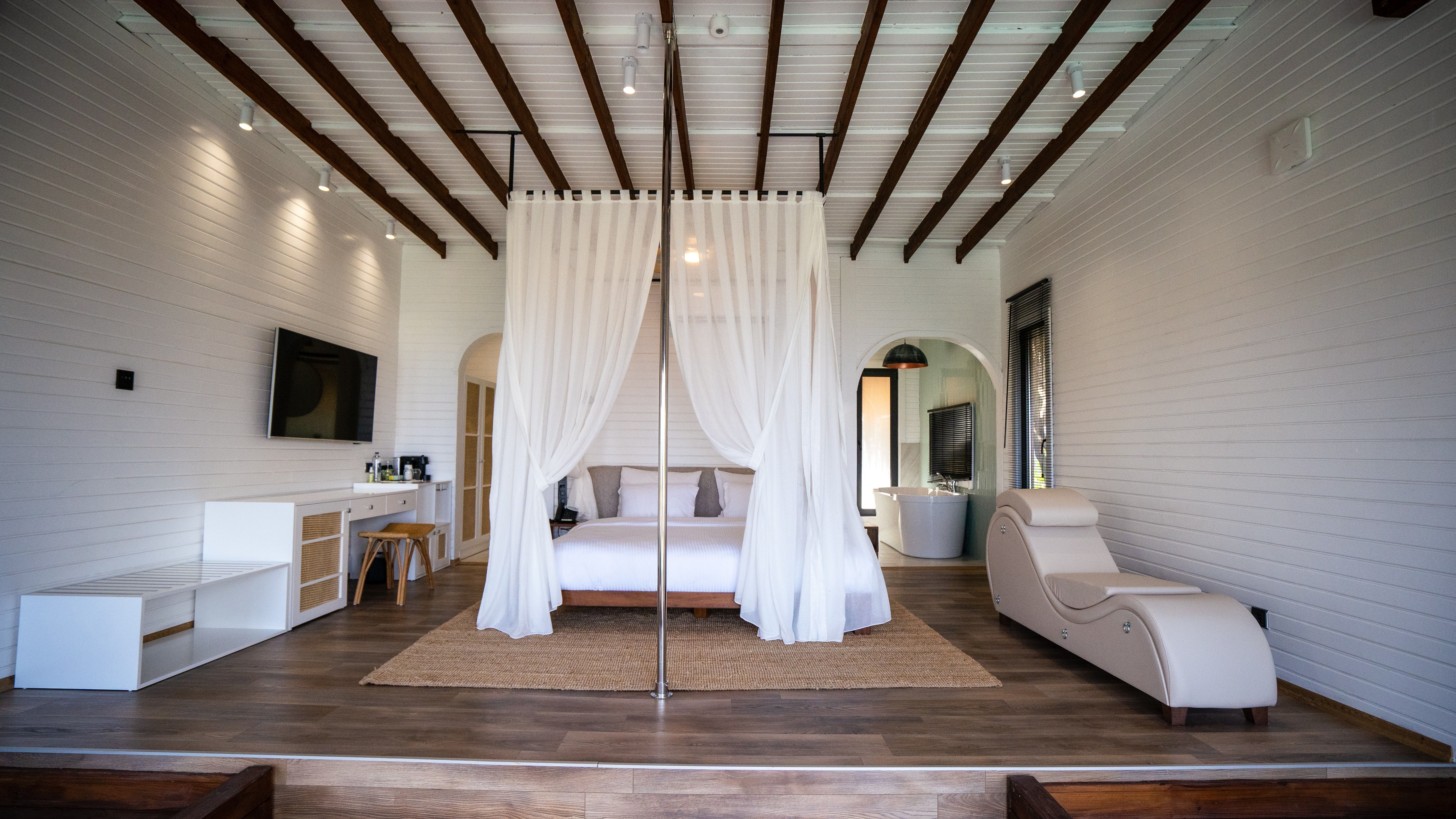 PENTHOUSE