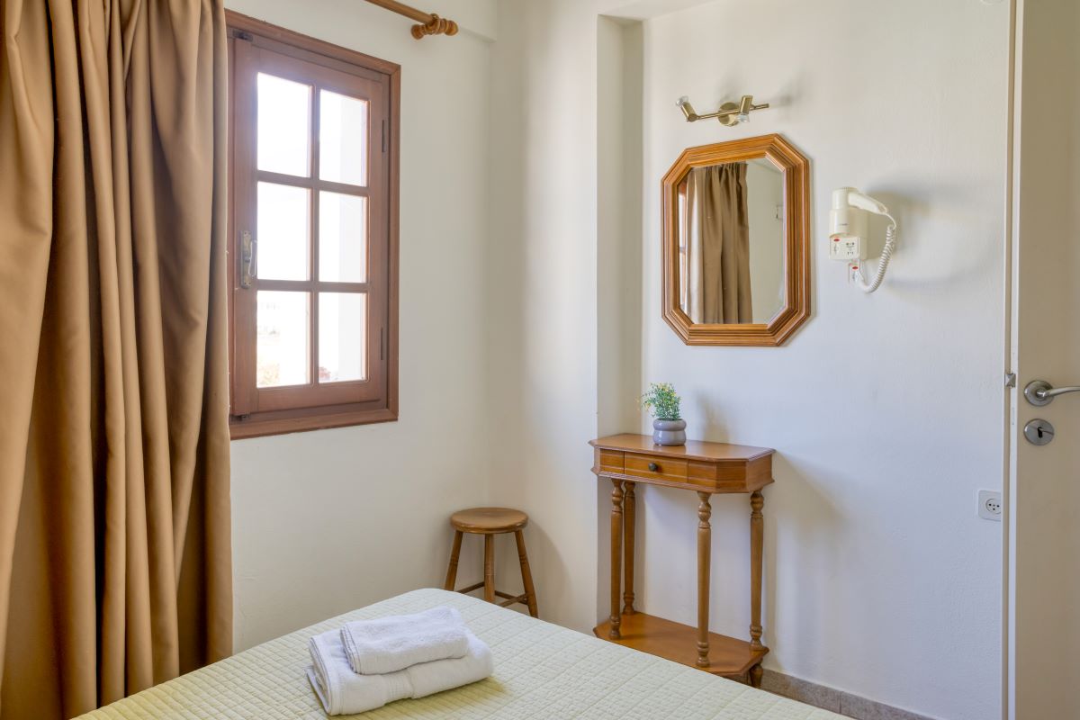 TRIPLE APARTMENT BALCONY OR  TERRACE