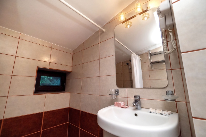 Apartament Junior Suite Corp B cu acces la piscina