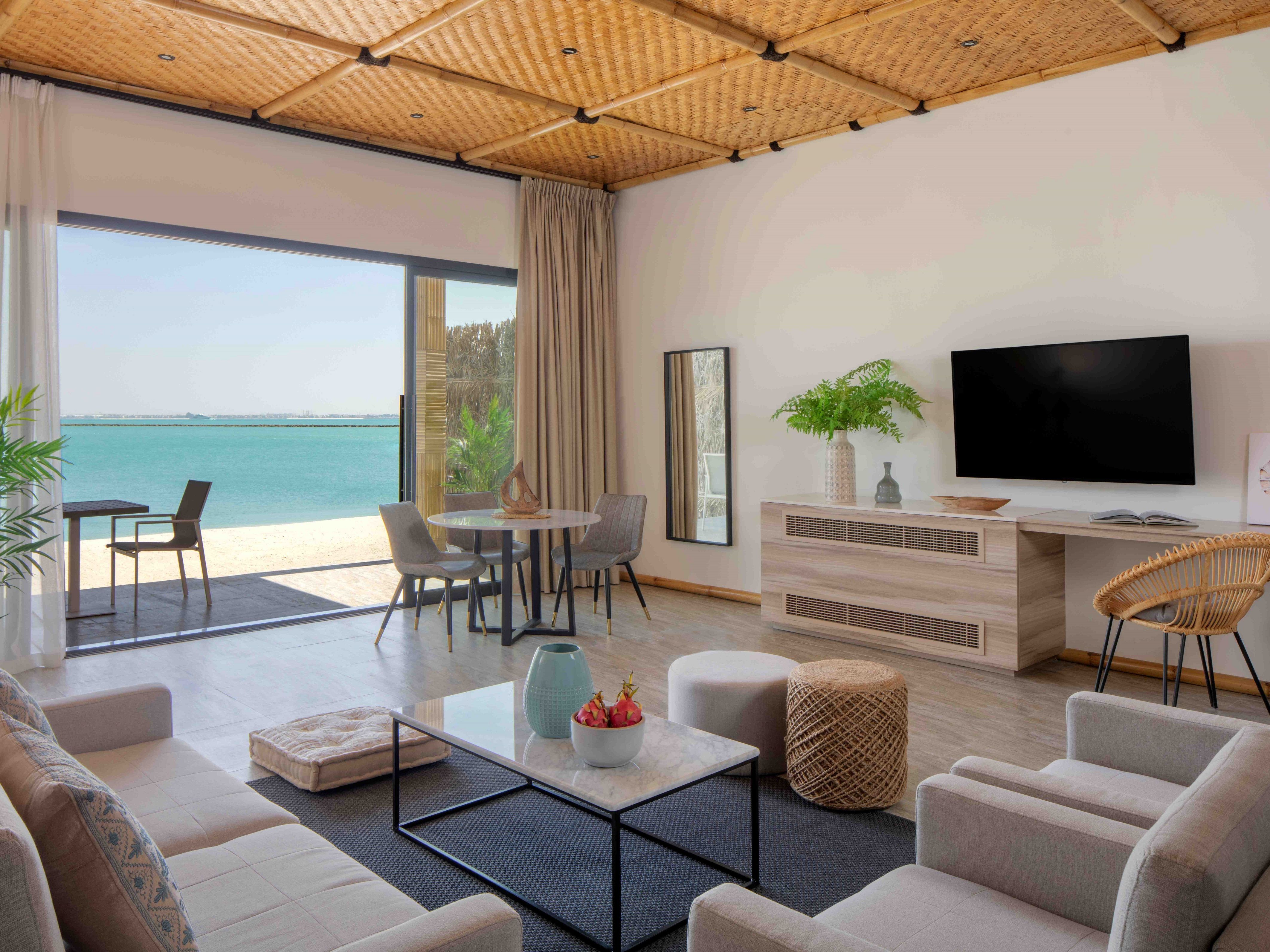 Junior Beach Access Suite