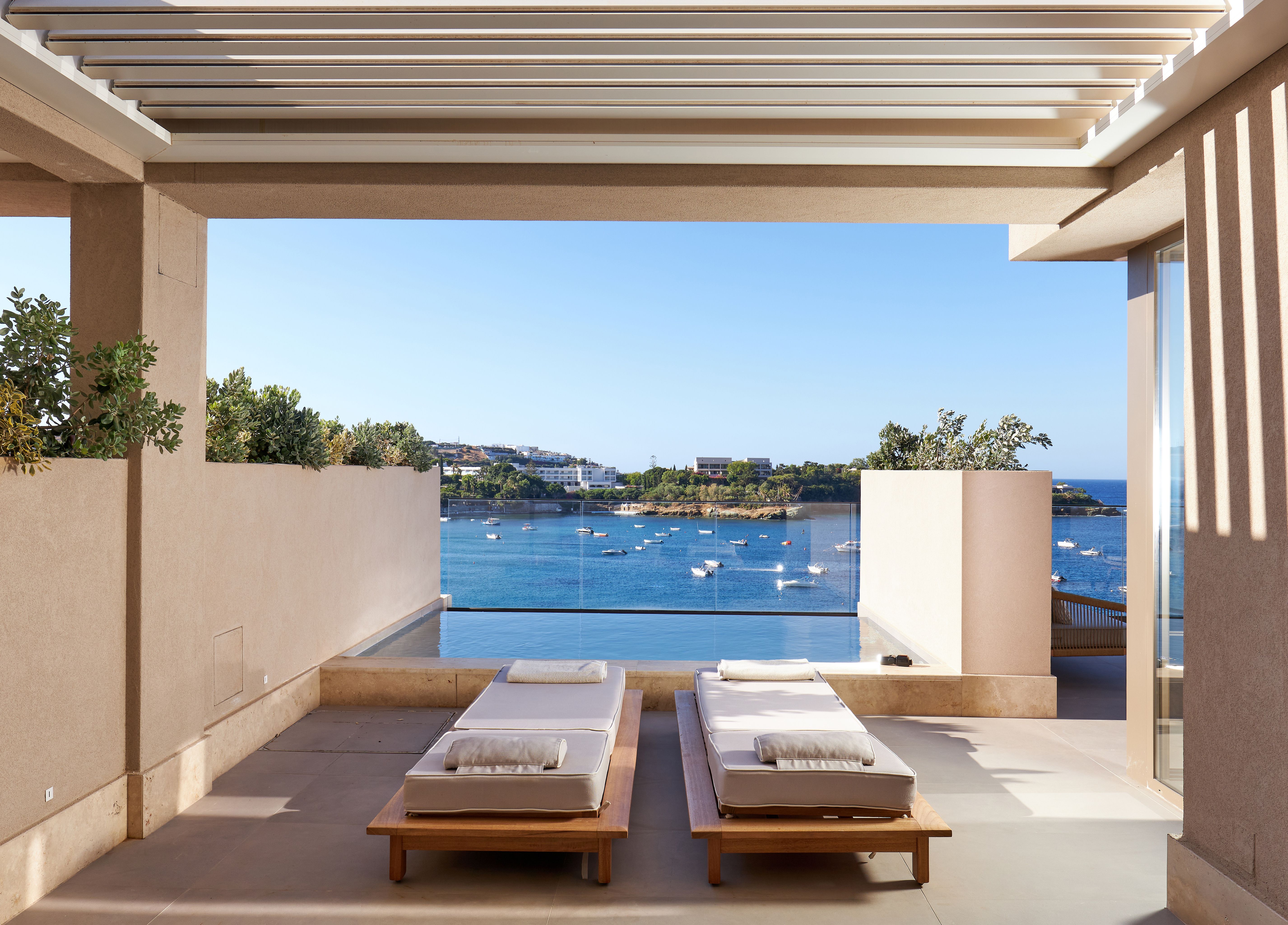 Diamond Ambassador Suite Plunge Pool Sea View