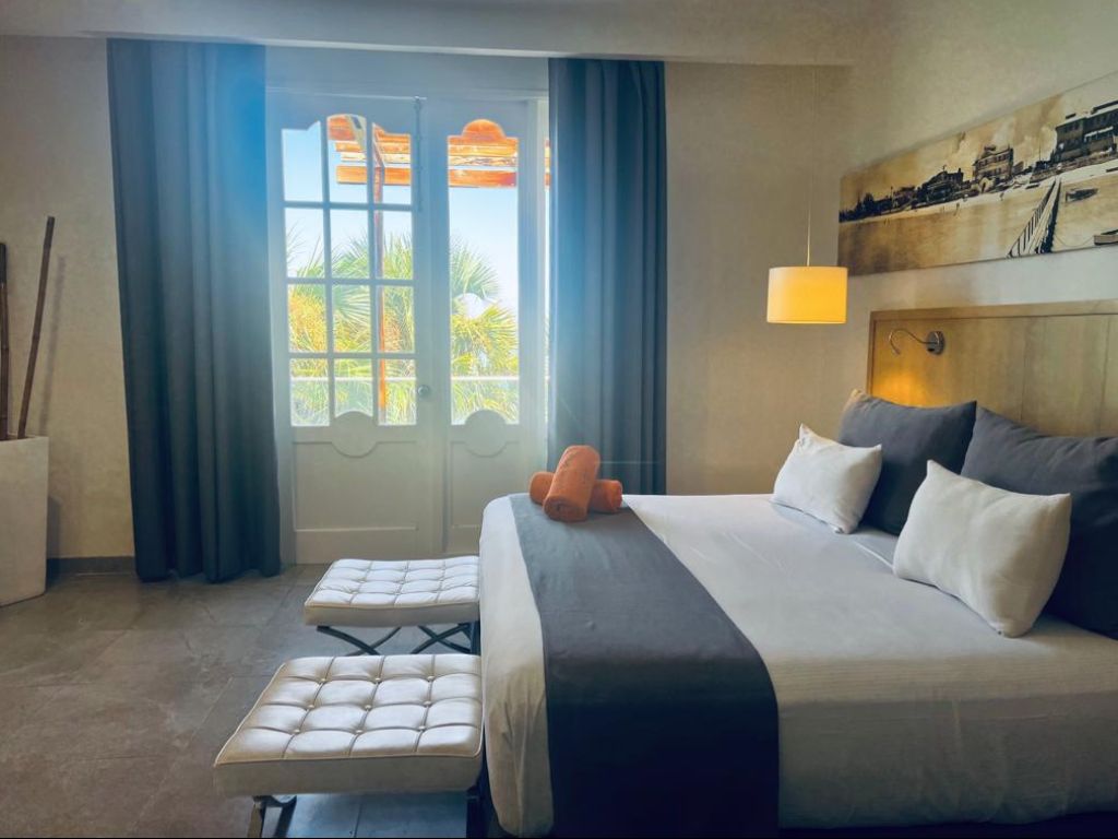 JUNIOR SUITE OCEANFRONT