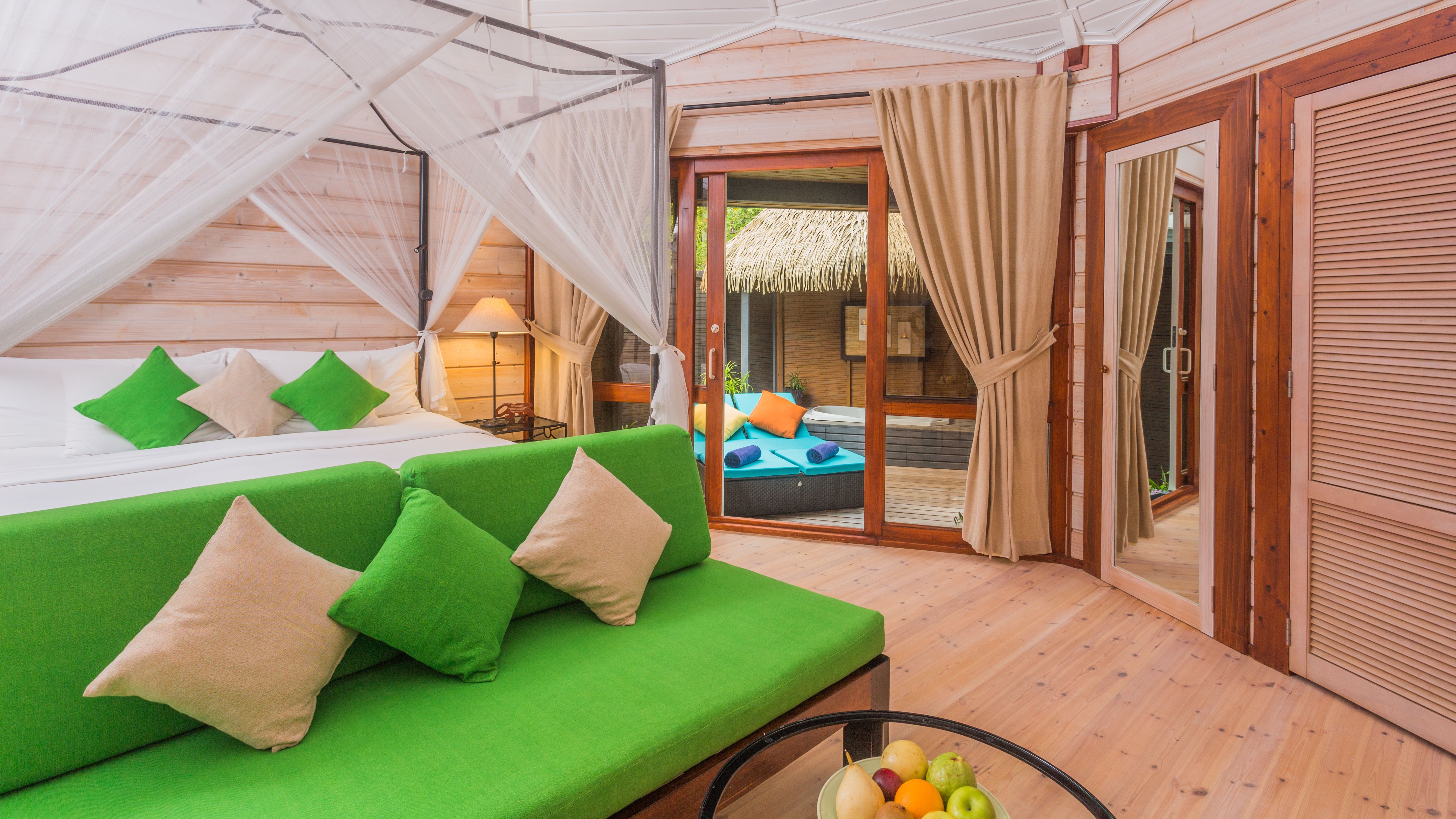 Sangu Jacuzzi Beach Villa 