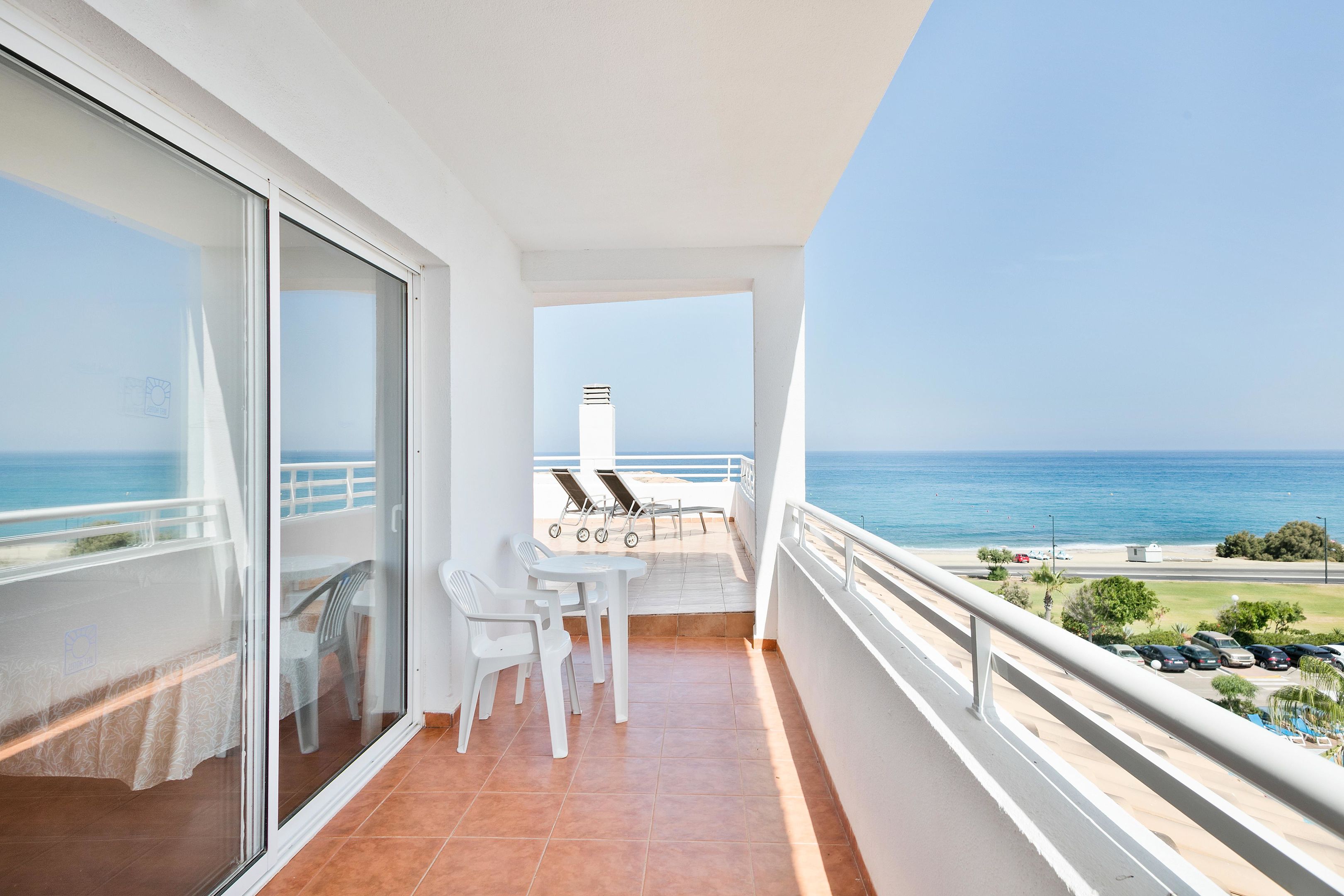 SUITE JUNIOR WITH TERRACE 