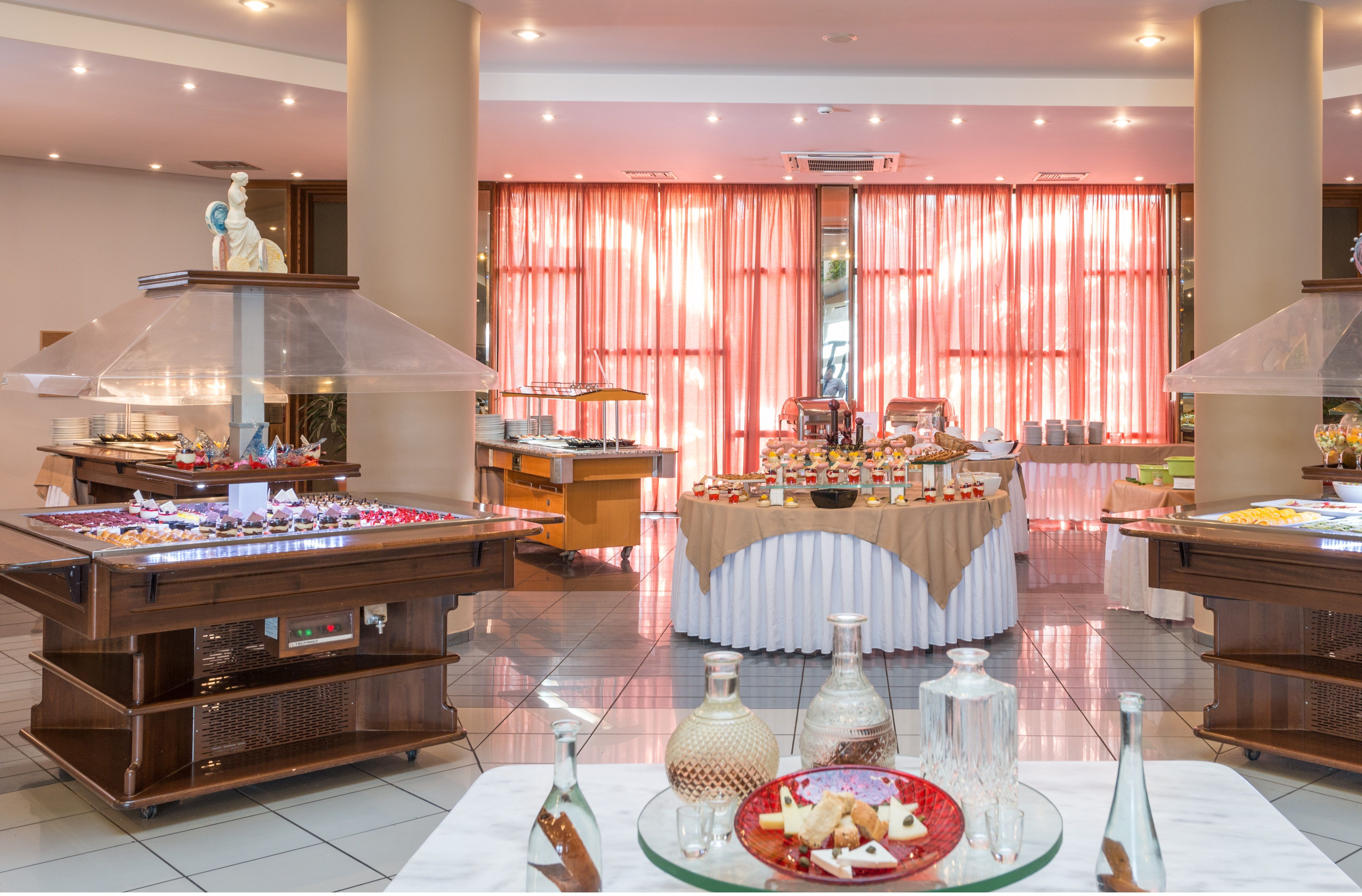 Main Theme Restaurant