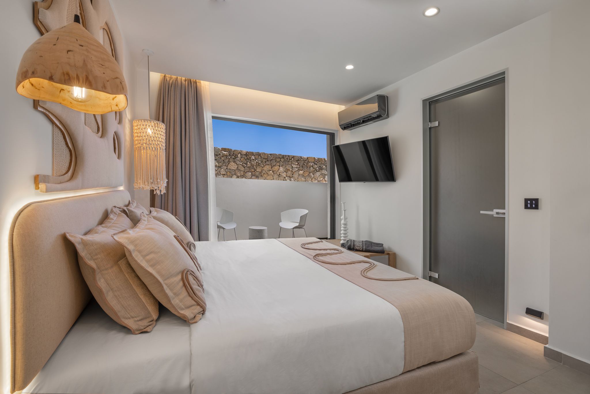 DOUBLE ROOM DELUXE LAND VIEW DIRECT ACCESS POOL