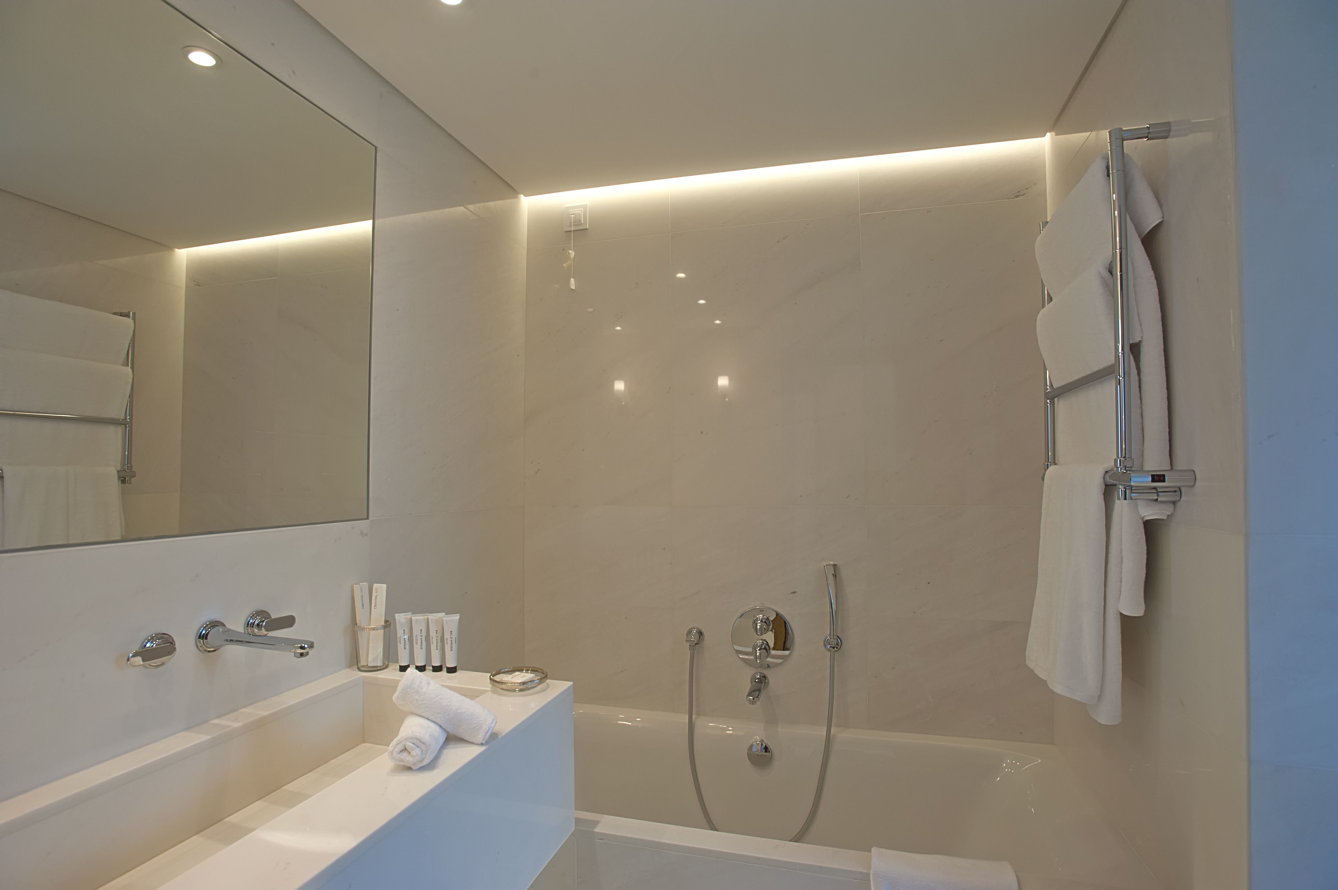 Grand Pavilion Sea View with Jacuzzi and Private Pool