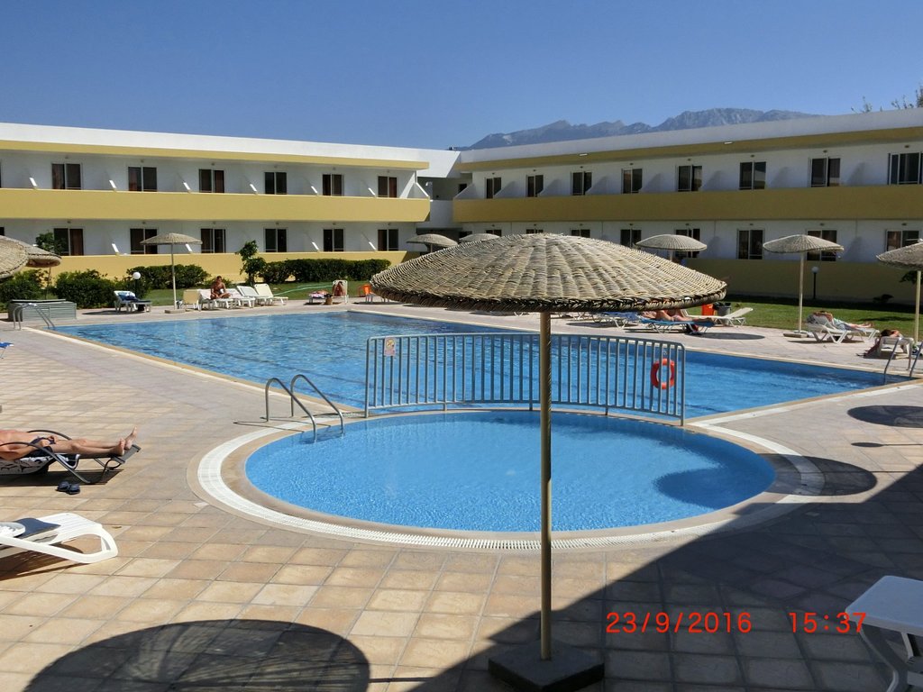 Piscina exterioara pentru copii