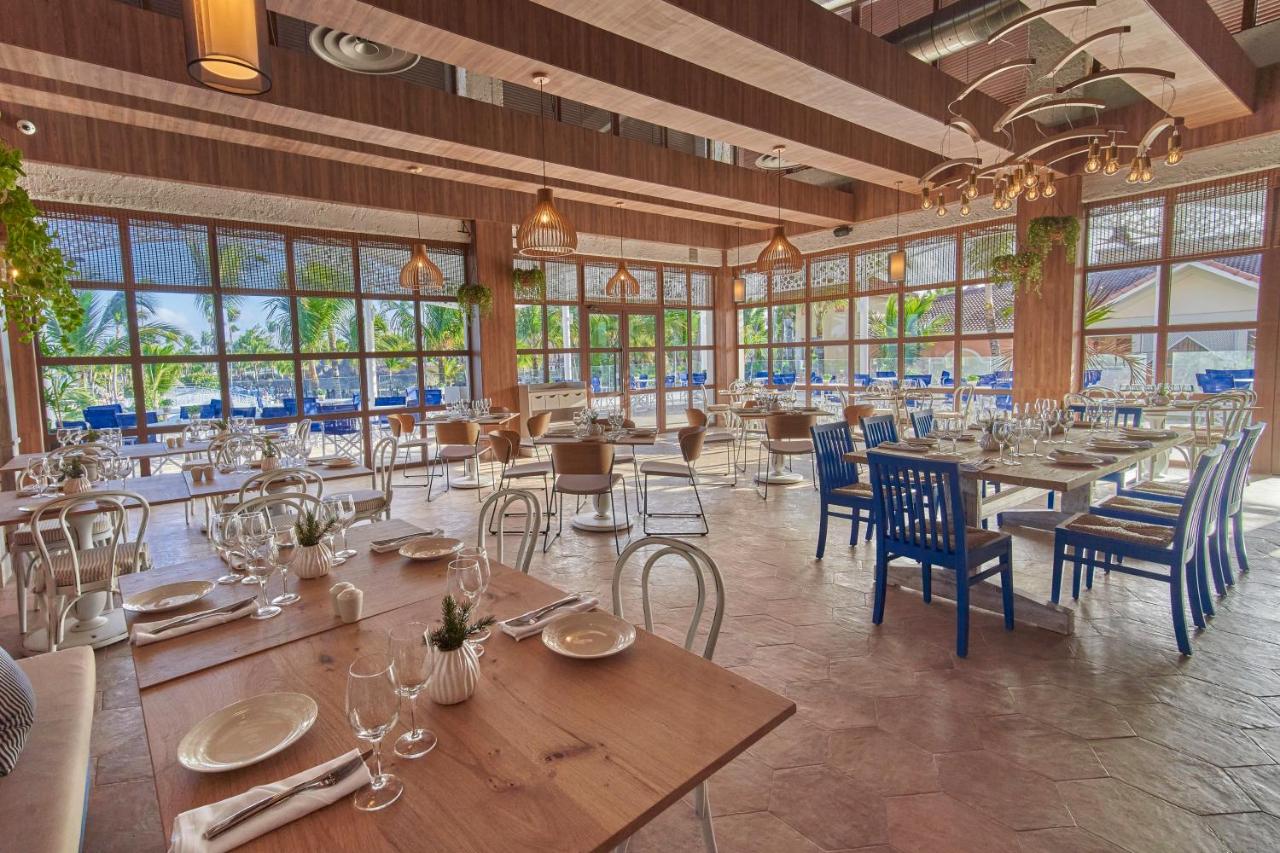 The Fish Market Restaurant +18