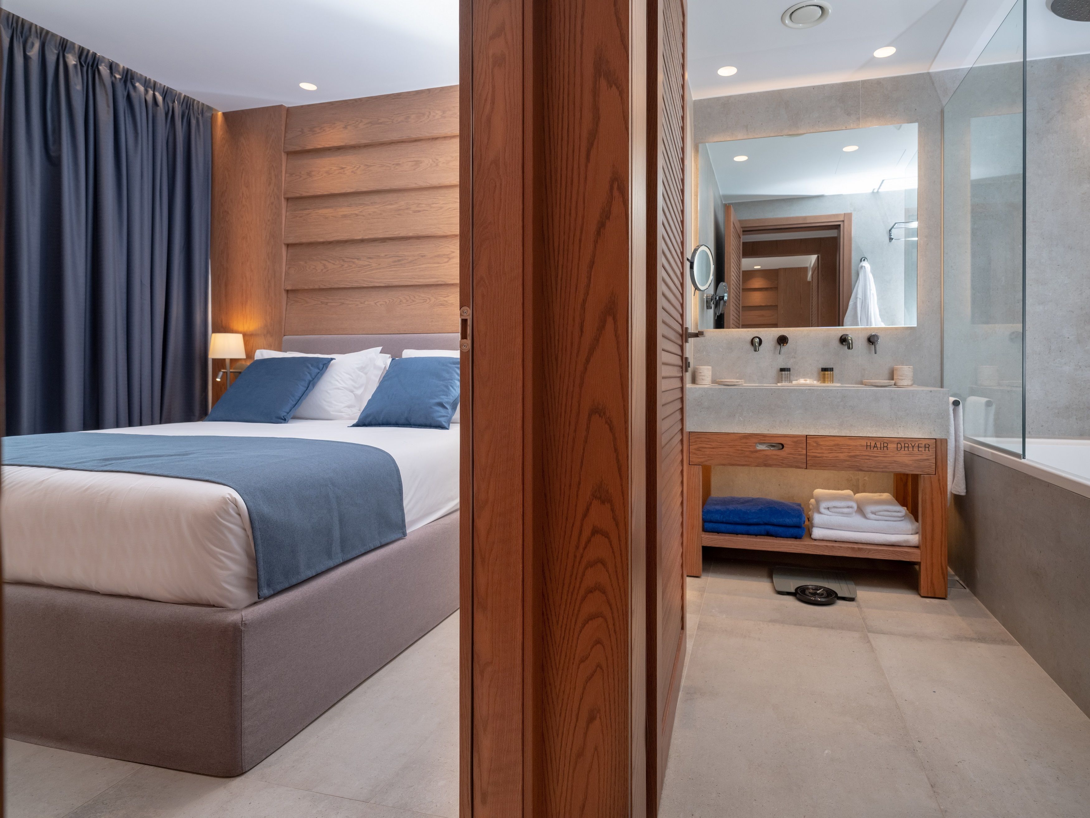 Exclusive VIP suite family  2 bedrooms garden/pool view