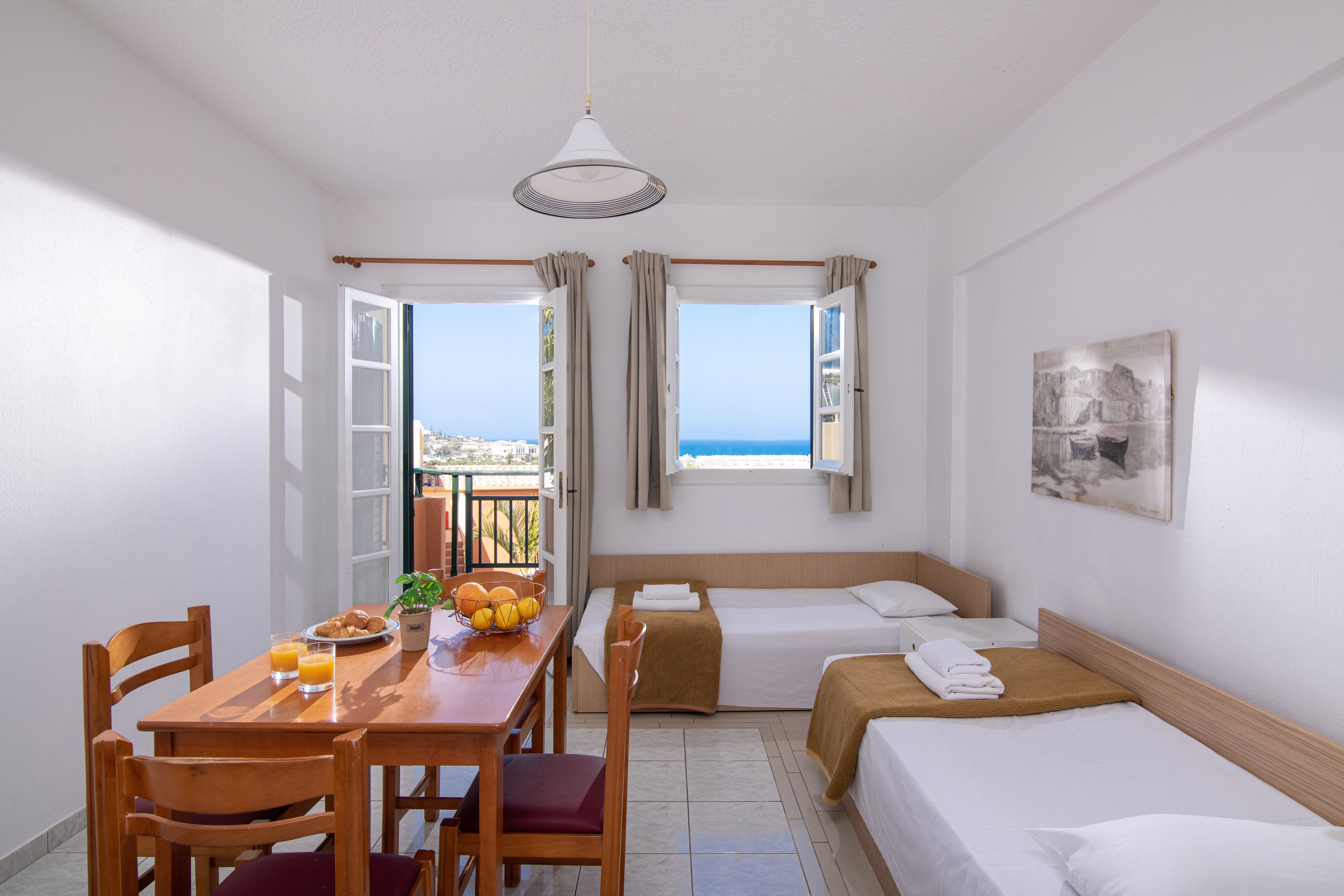 Family Apartment with Sea View