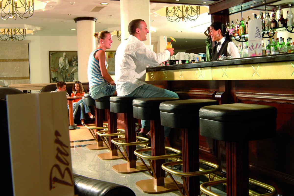 Lobby bar Helena Park