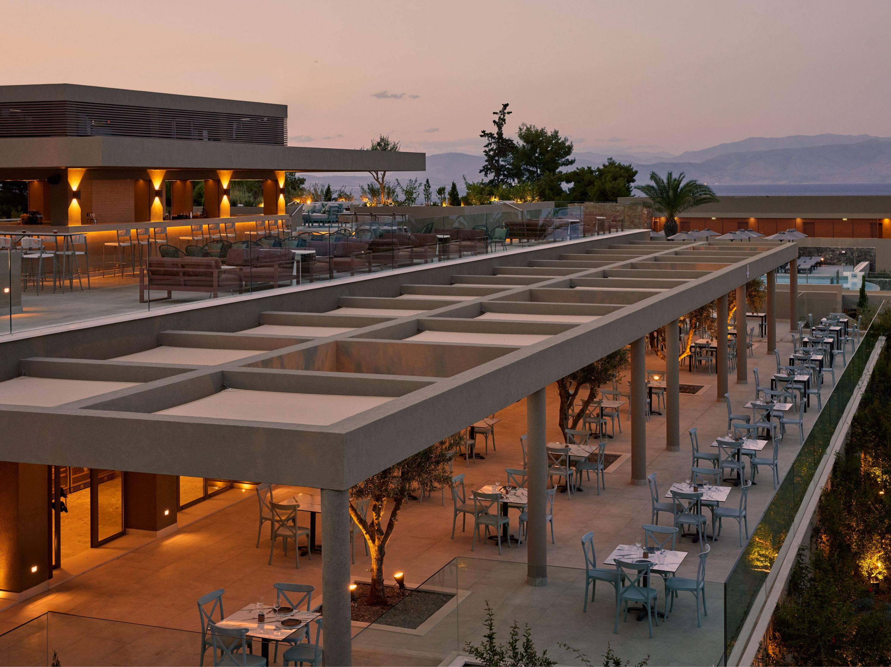 ELAIONAS BAR