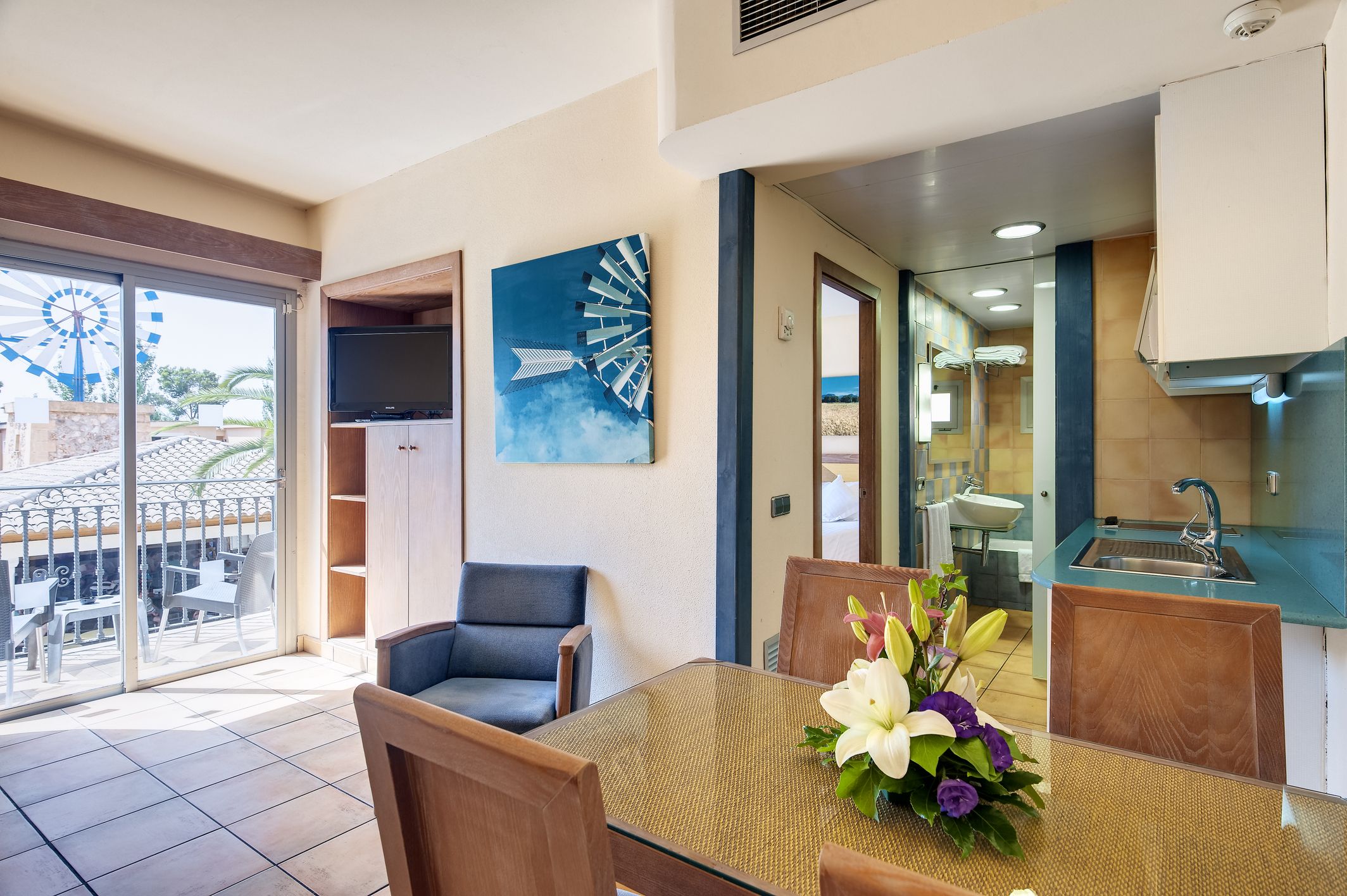  Apartment Balcony or Terrace 