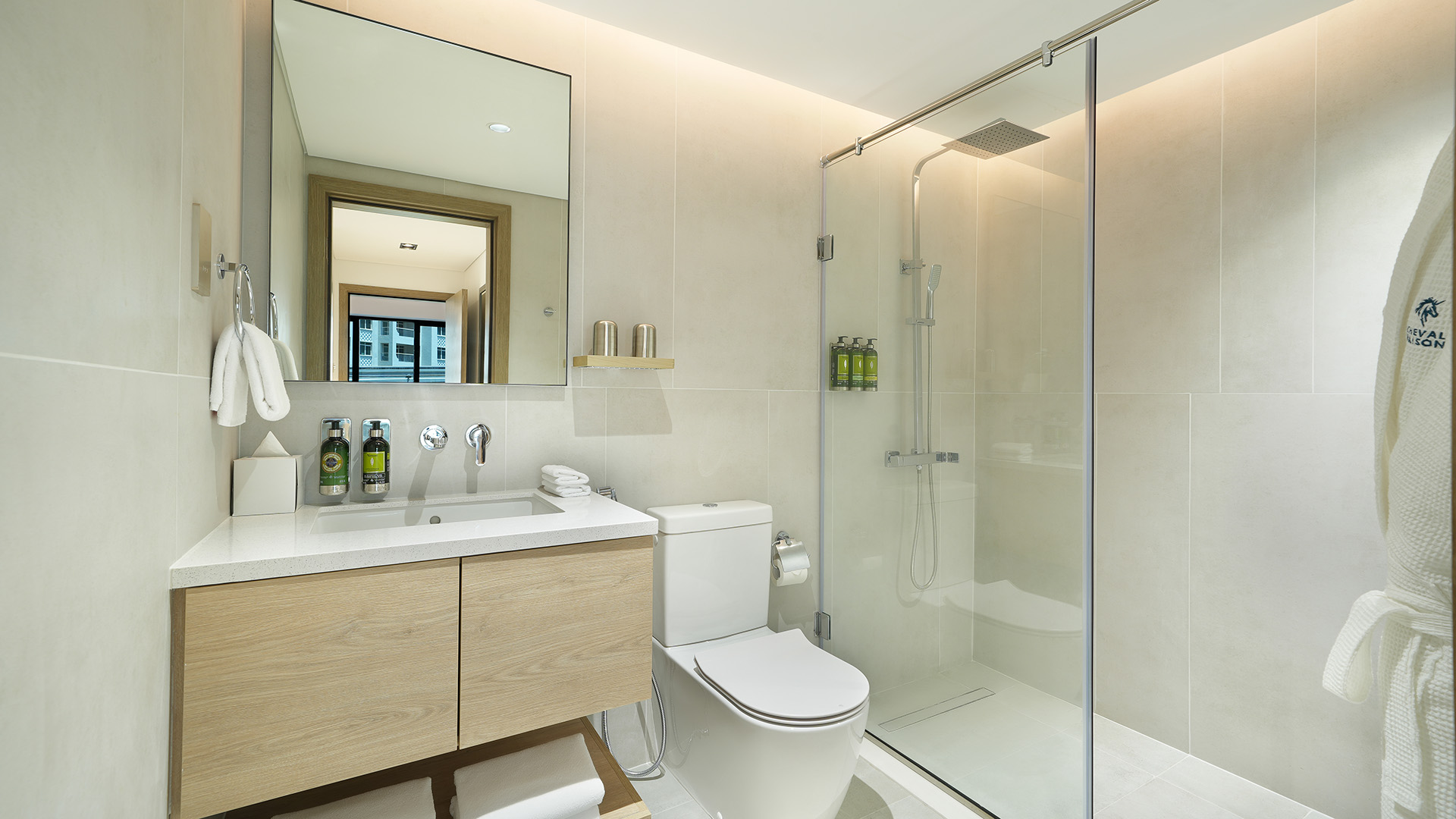 Luxury Two Bedroom Apartment
