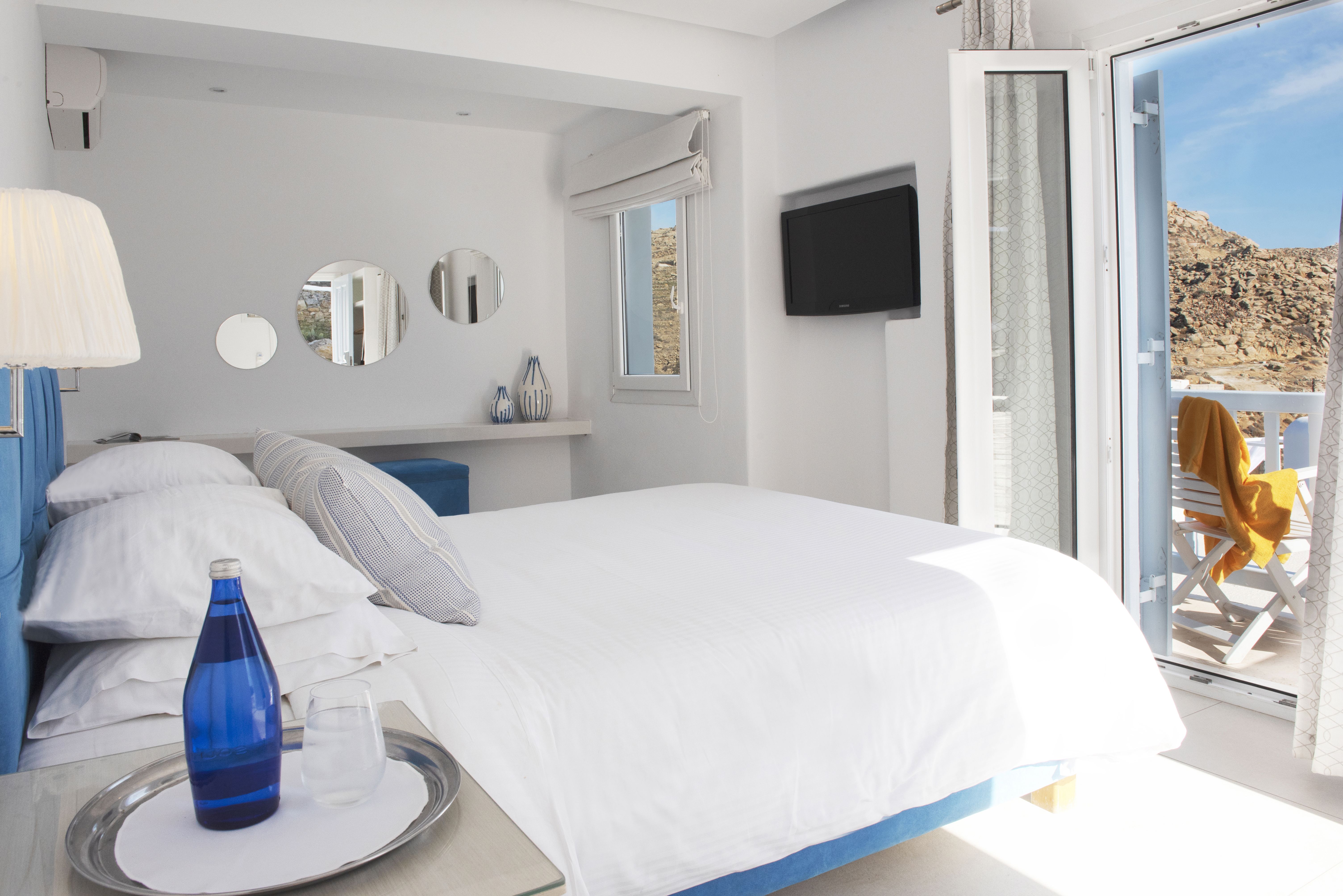 Double or Twin DELUXE SEA VIEW