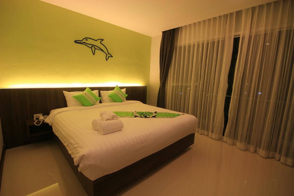 Deluxe Charming Room 