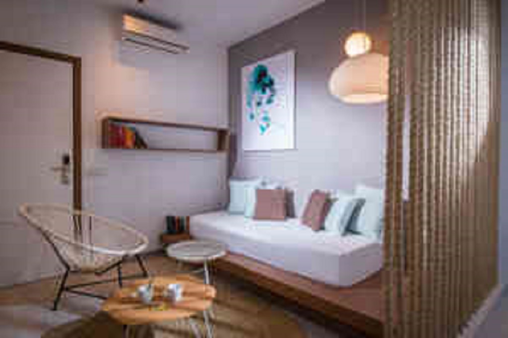 SUITE JUNIOR SWIM UP