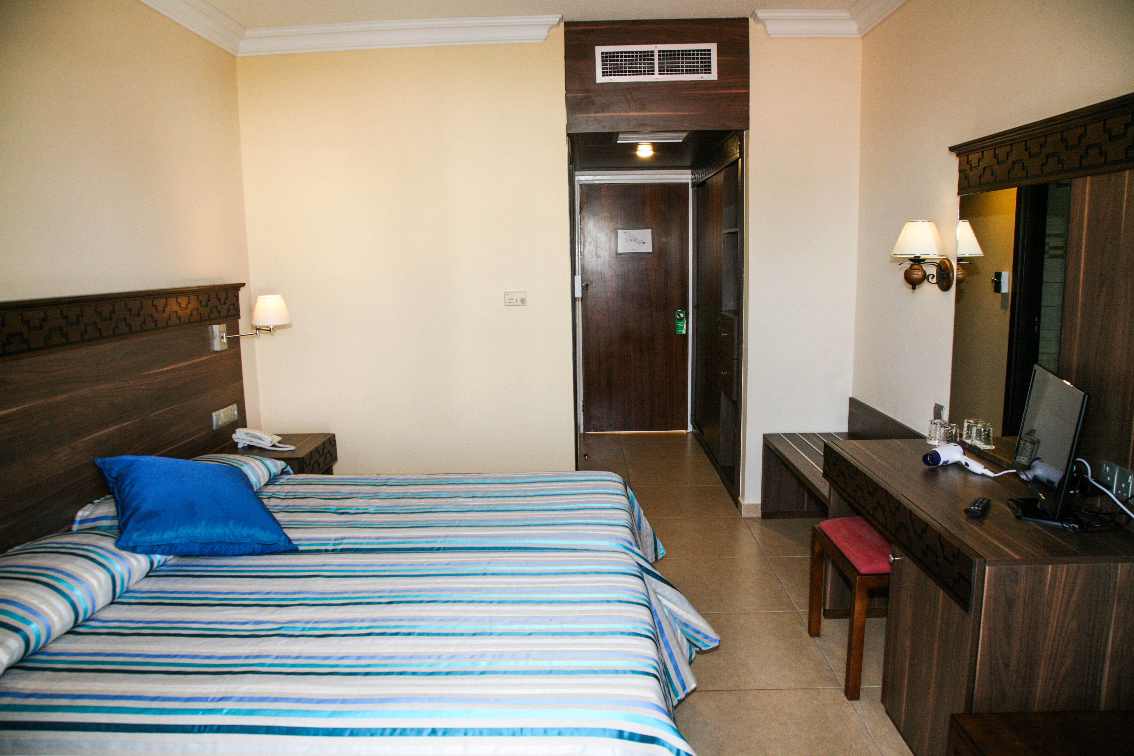 Twin Standard Room 