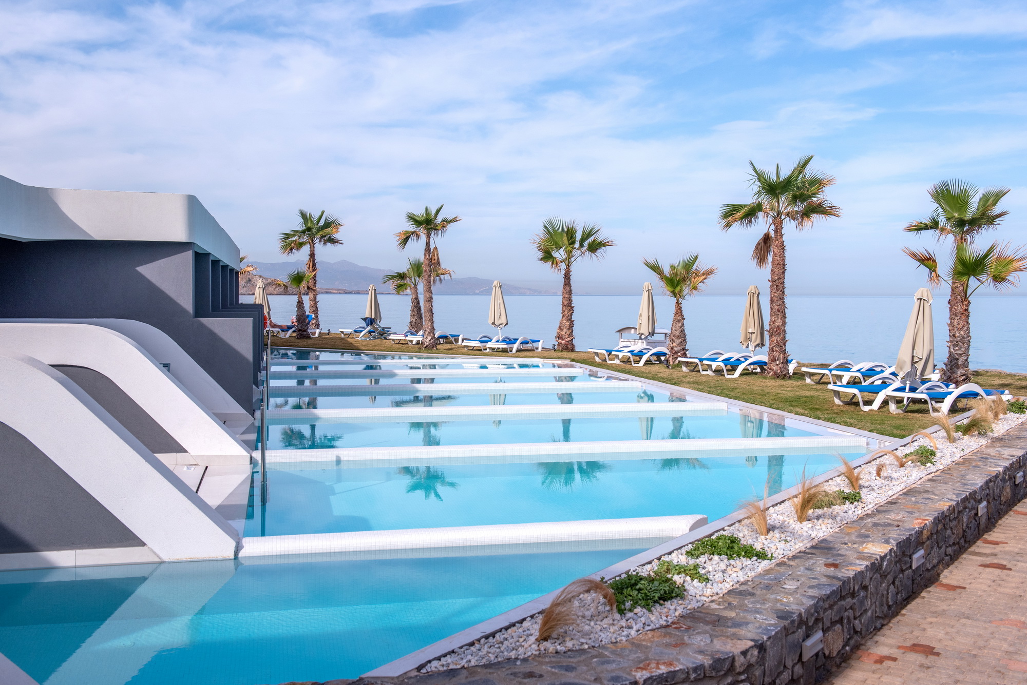 Bungalow Beach Front Private Pool