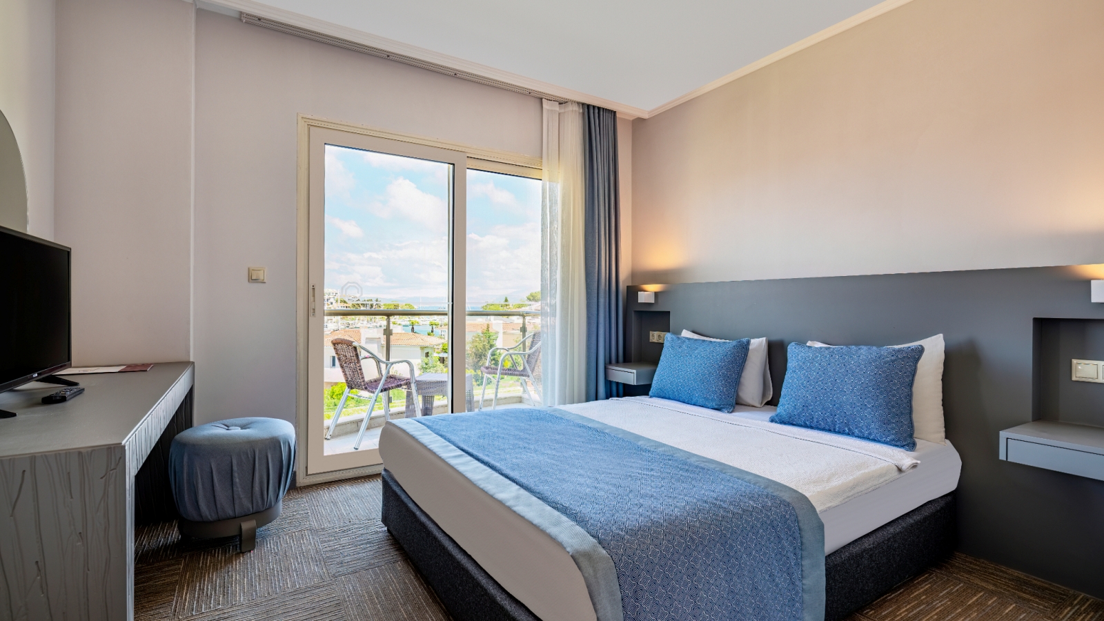 GRAND SUITE MARINA