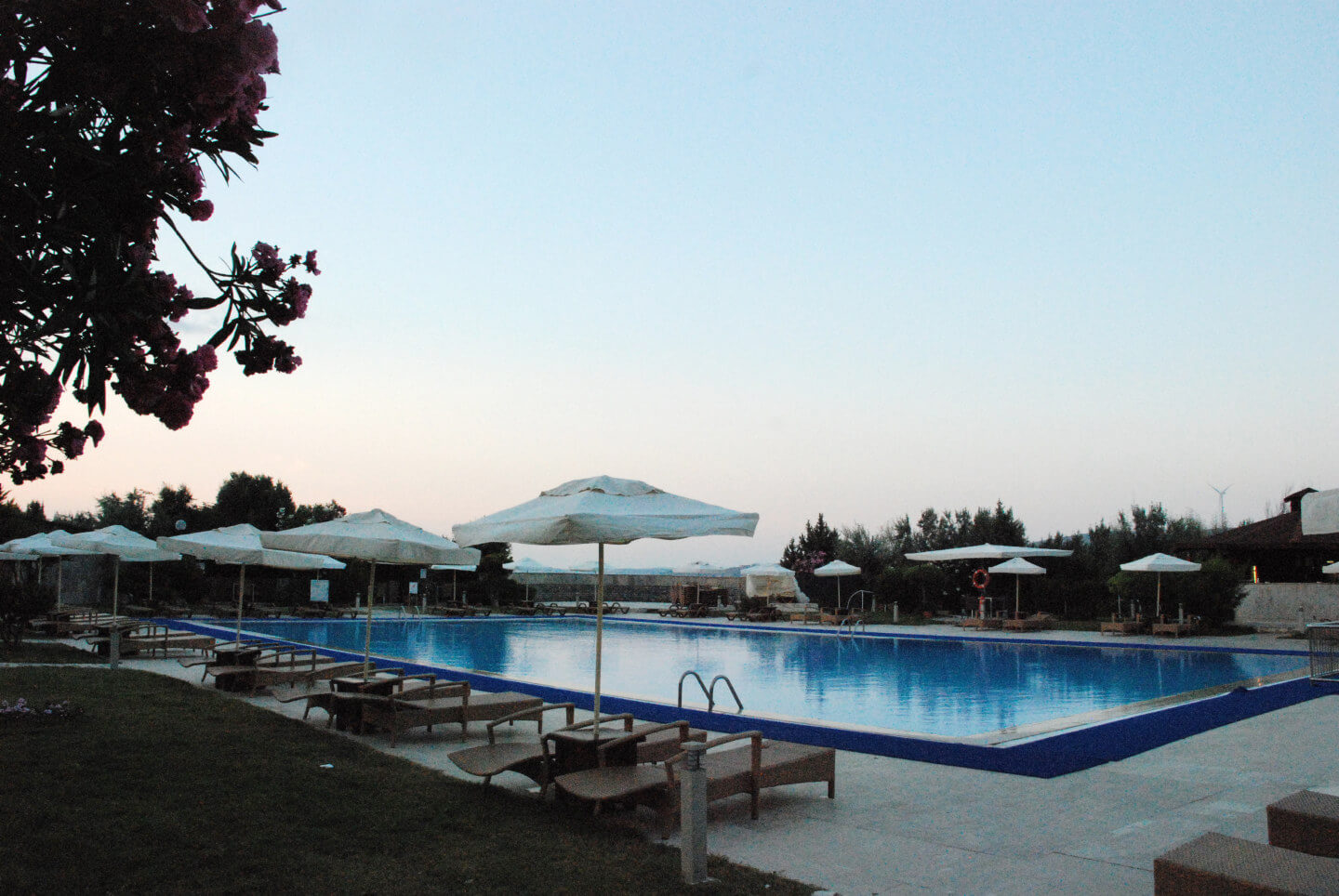 Piscina deschisă