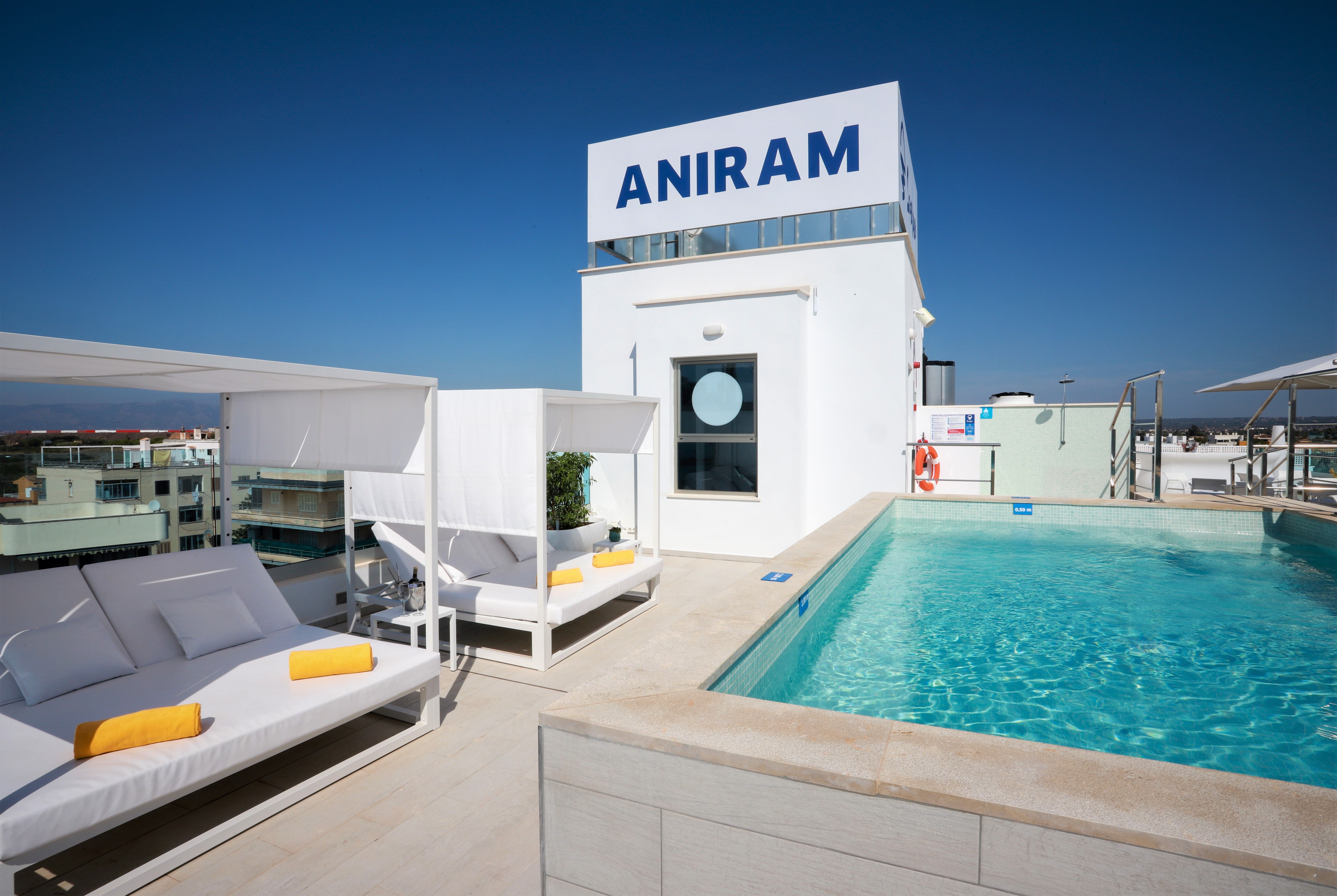 Piscina deschisă