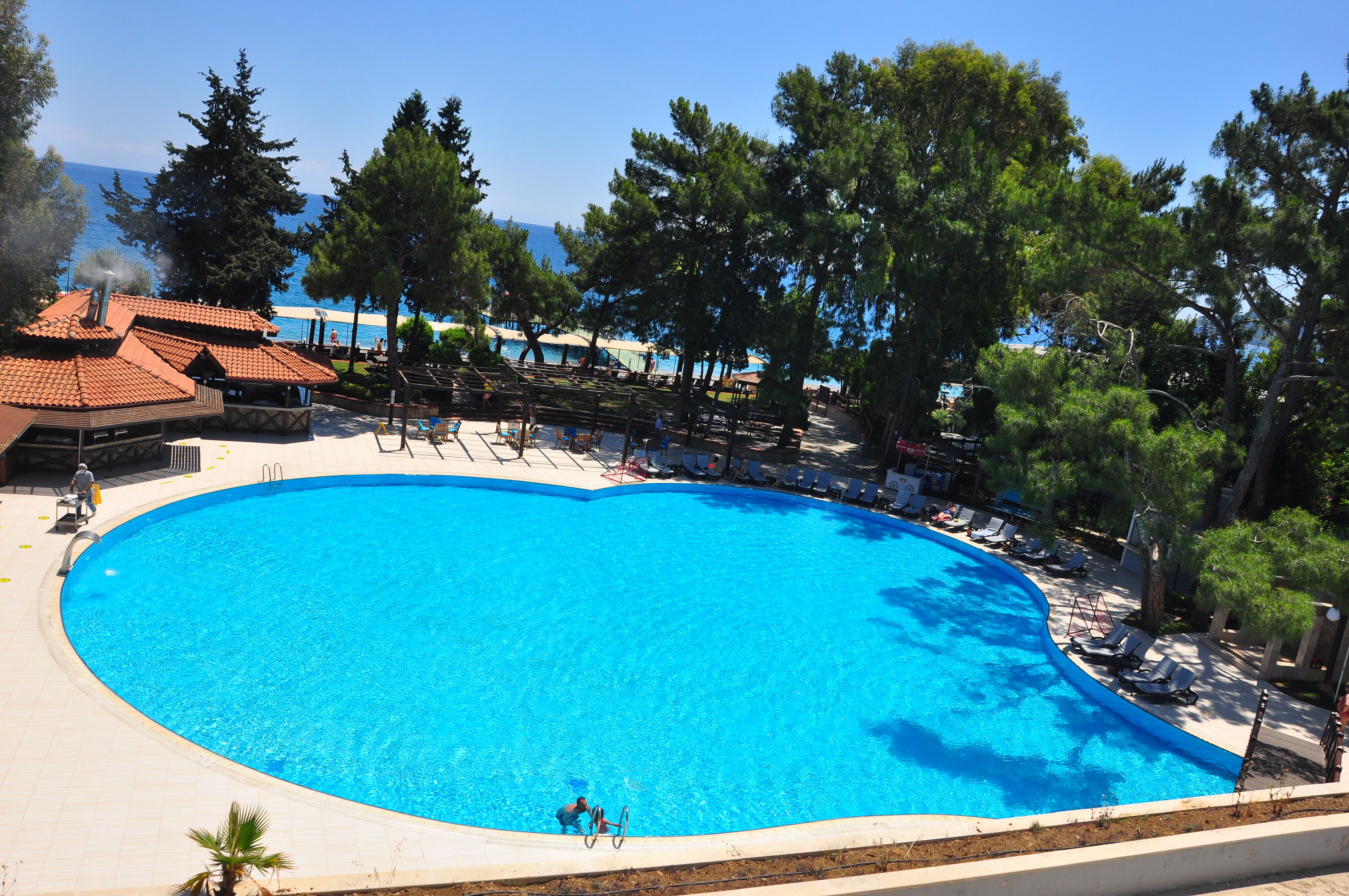Piscina deschisă